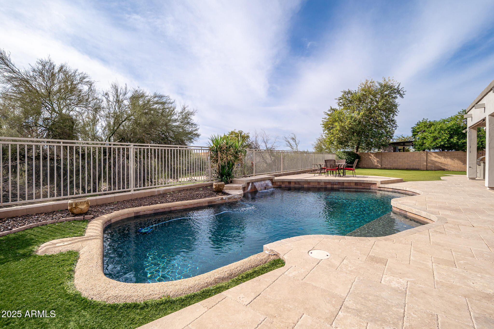 4031 E DESERT FOREST Trail