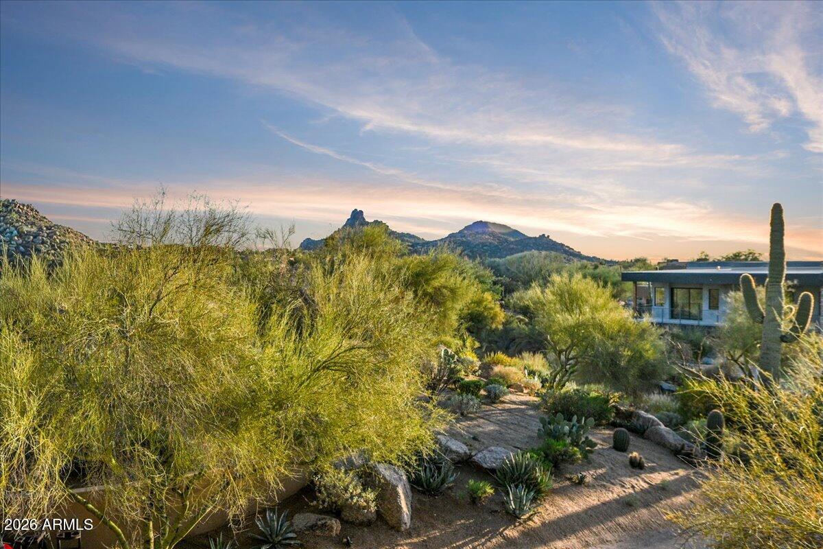 10222 E SOUTHWIND Lane 1053