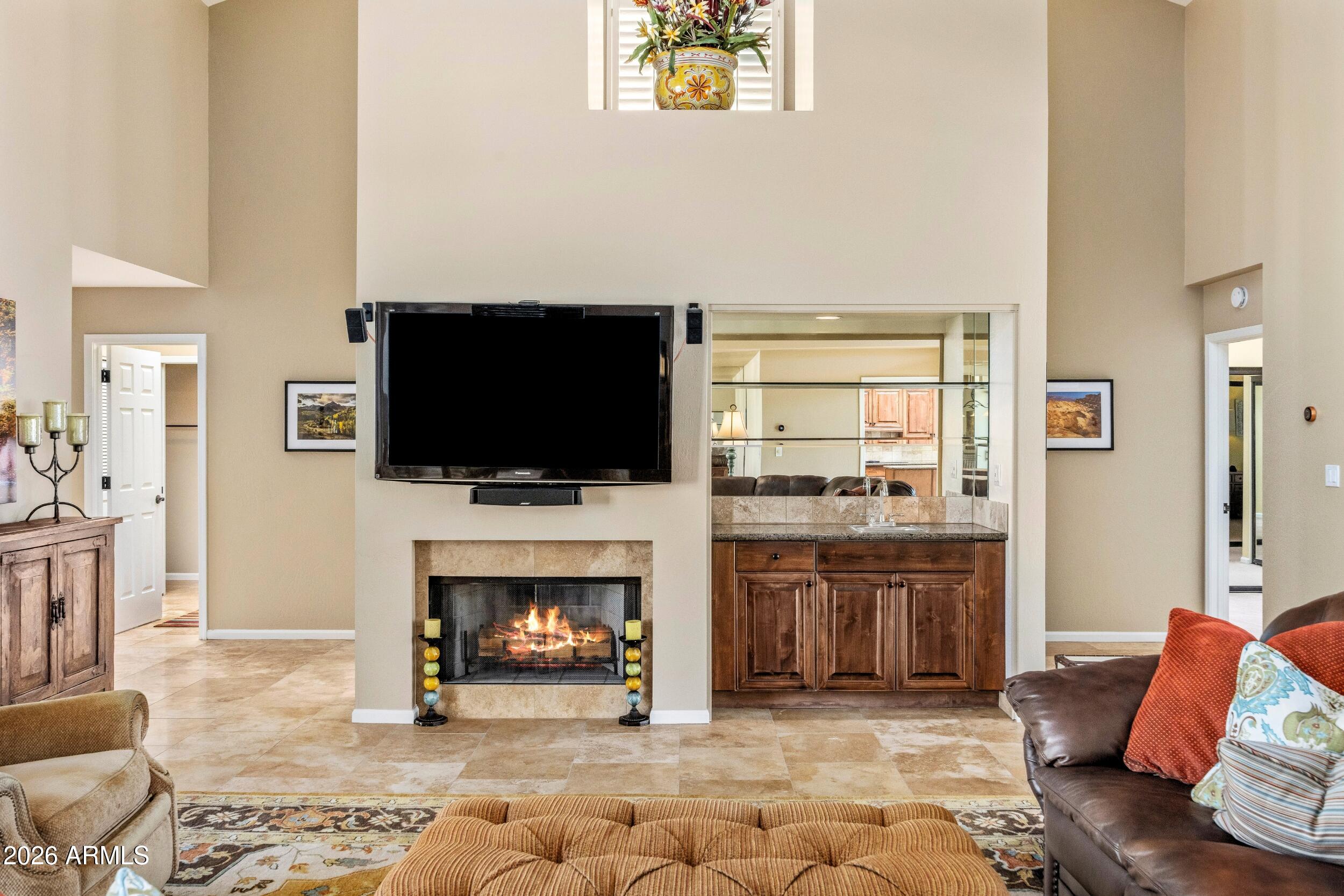 8550 E VISTA BONITA Drive