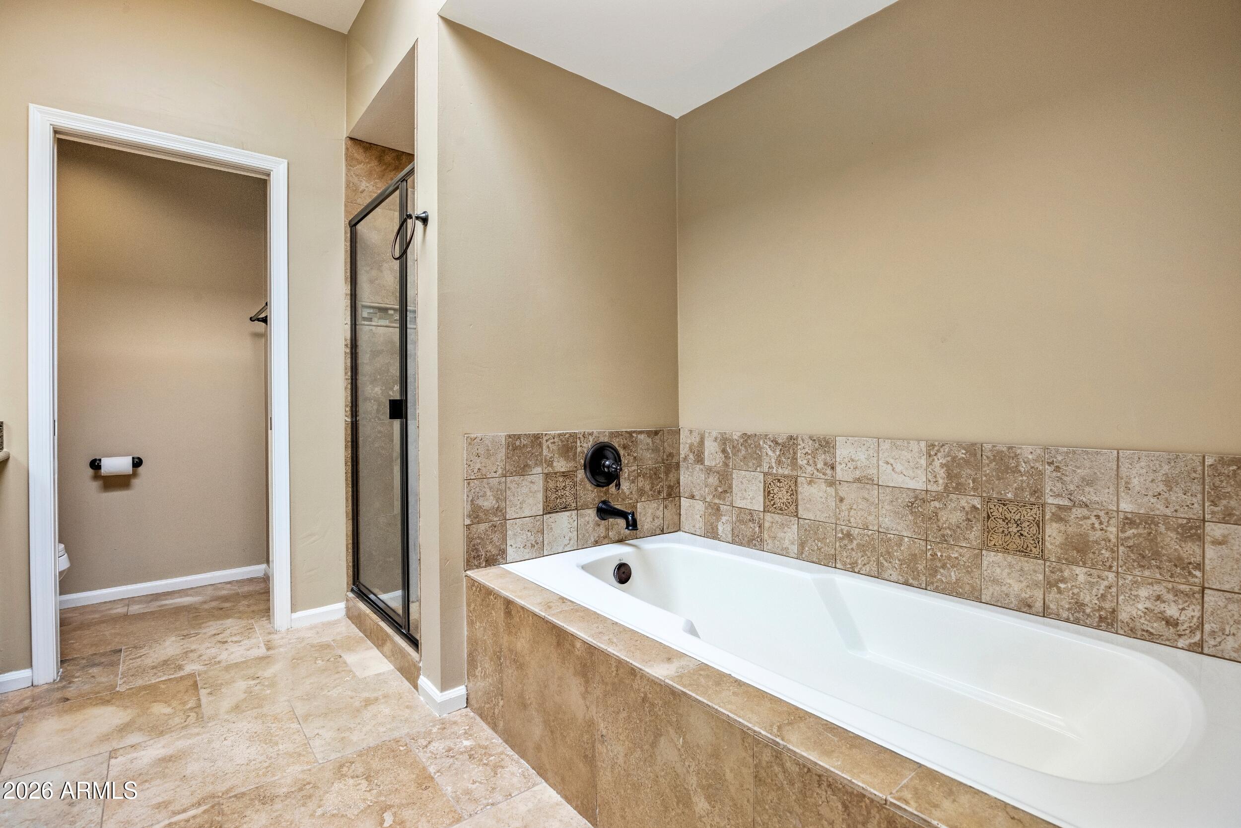8550 E VISTA BONITA Drive