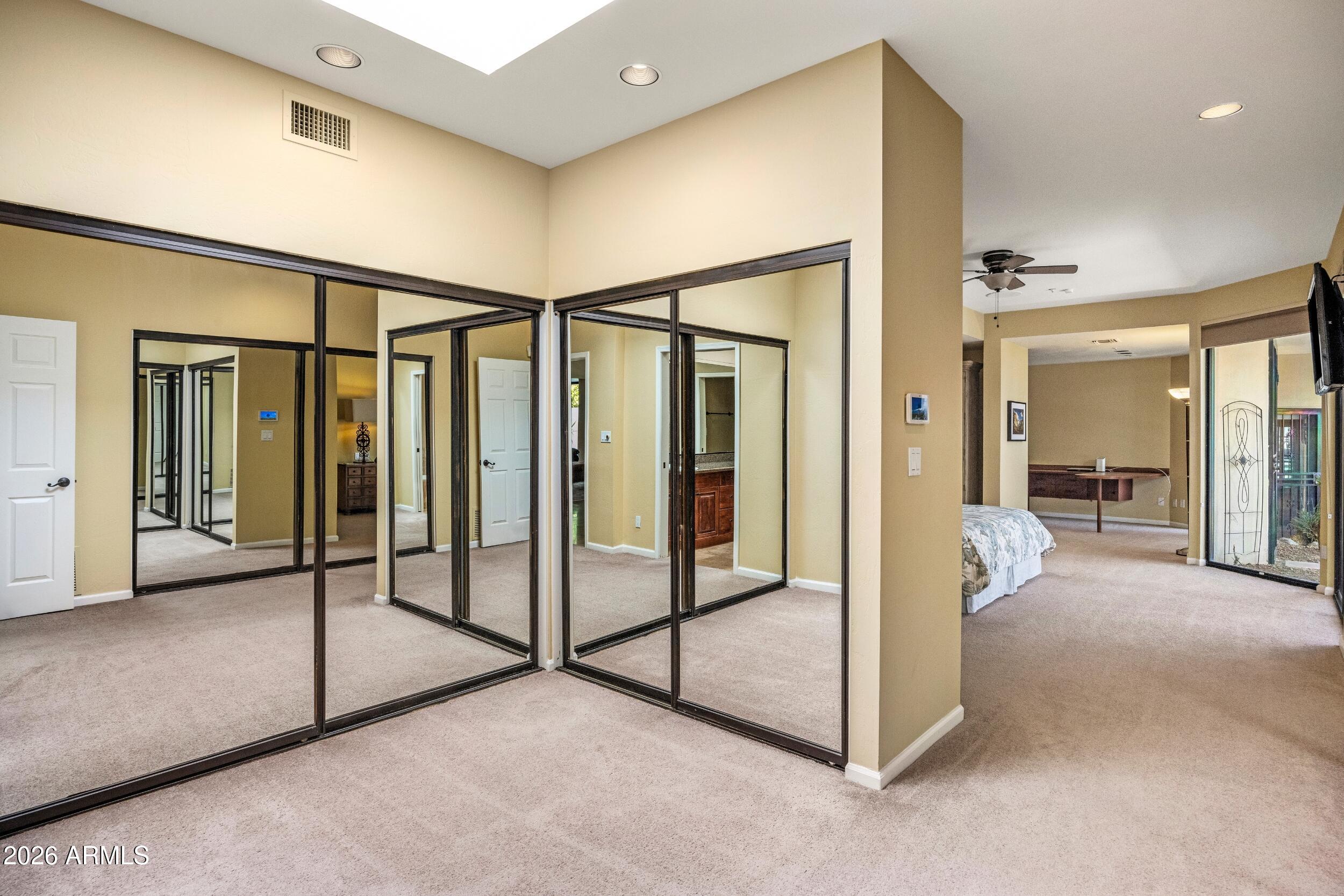 8550 E VISTA BONITA Drive