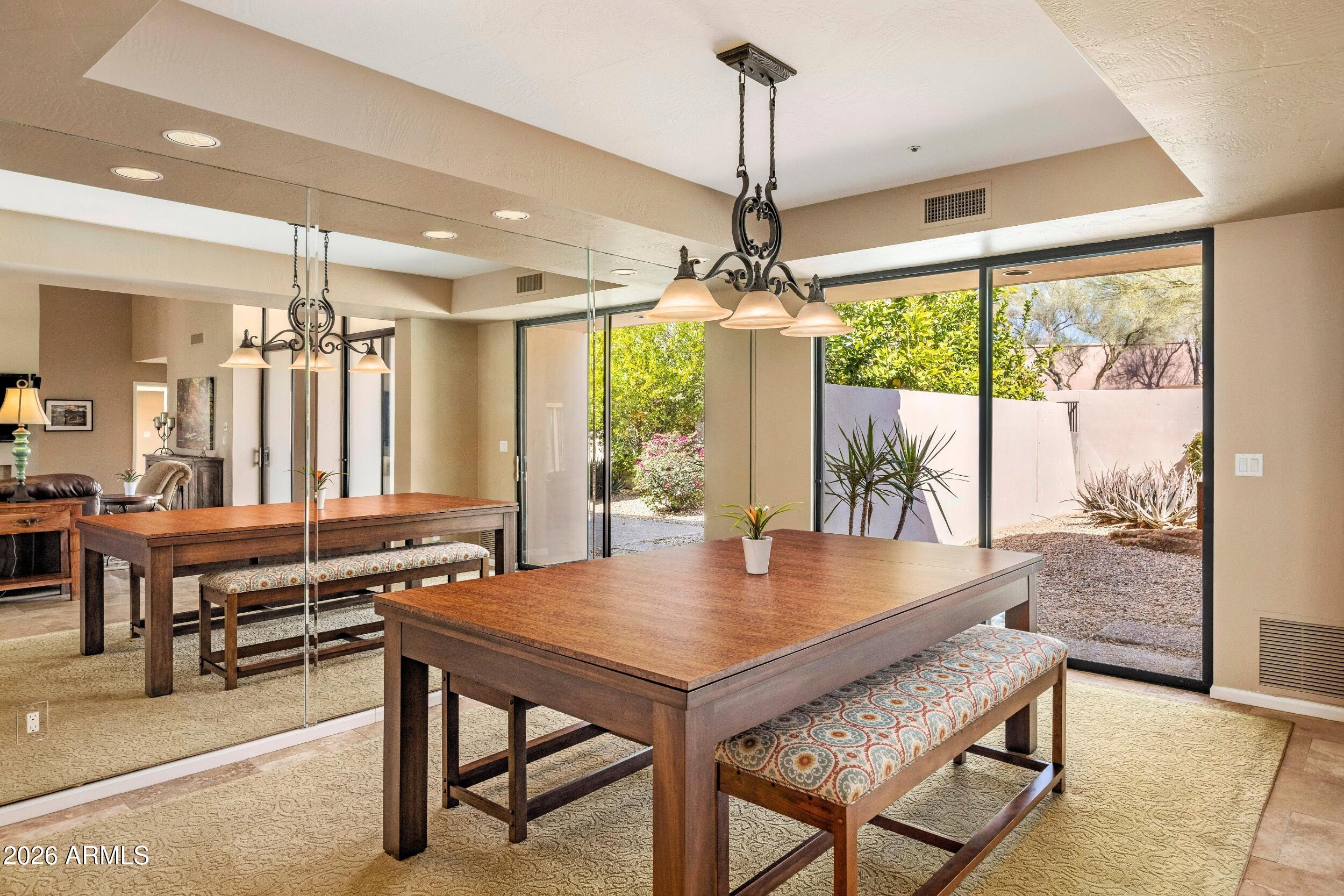 8550 E VISTA BONITA Drive