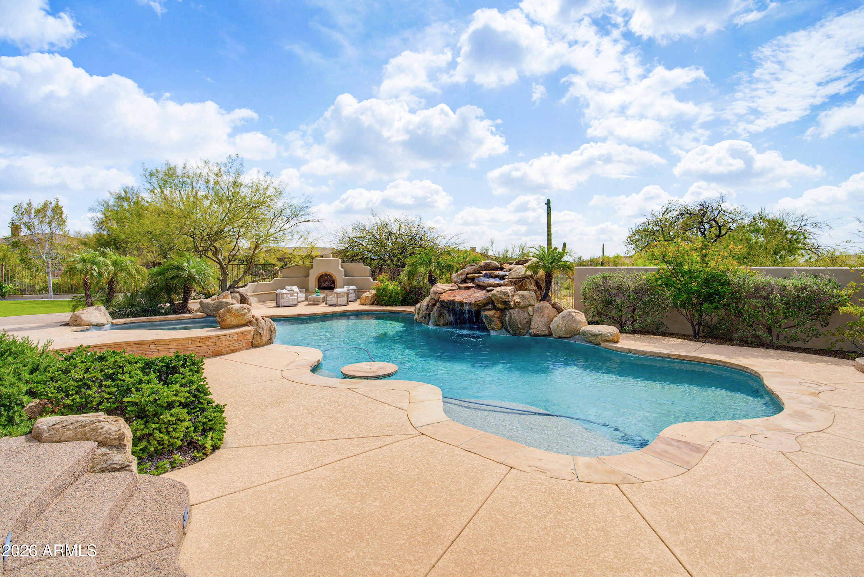 6631 E BENT TREE Drive
