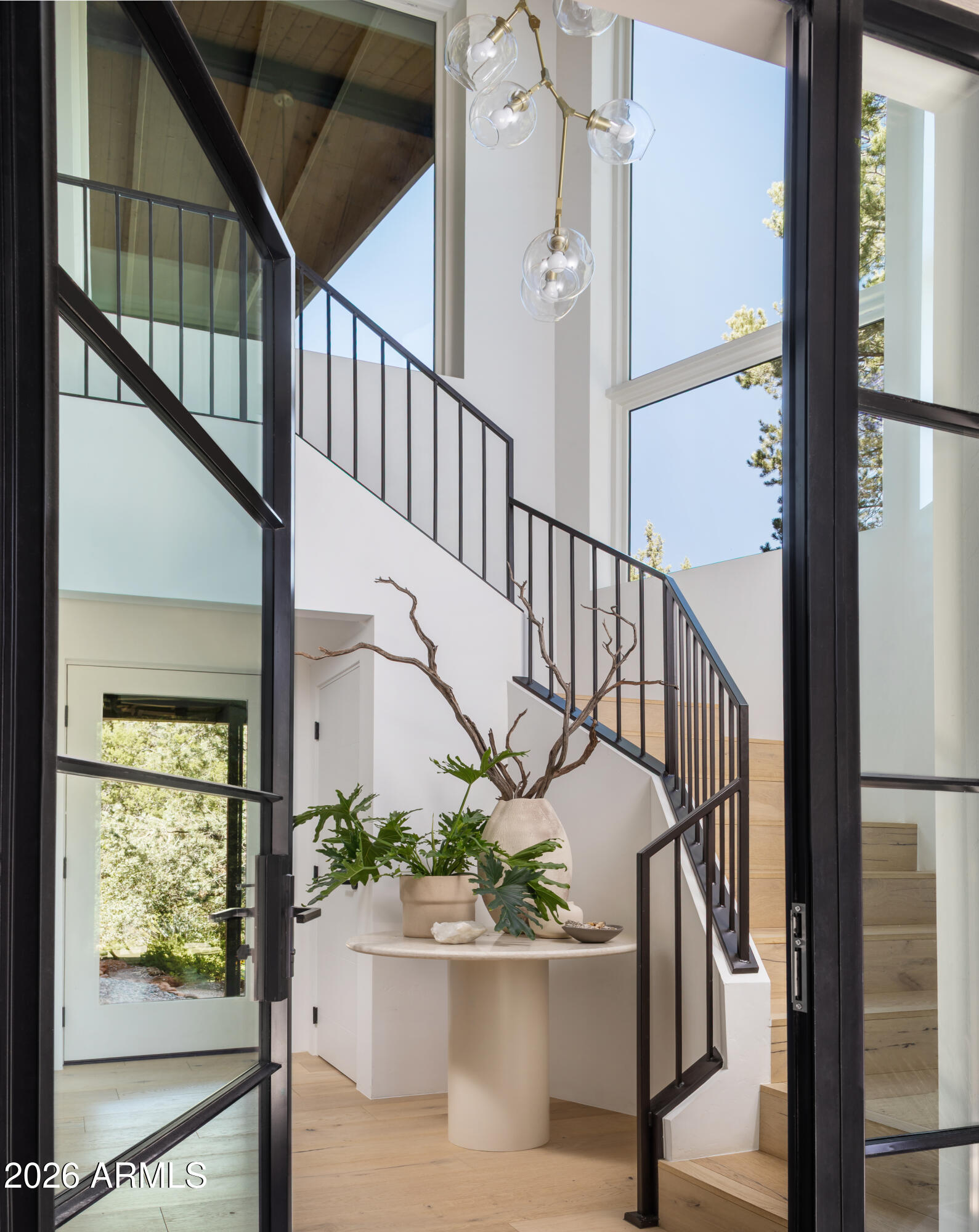 460 Coronado Trail