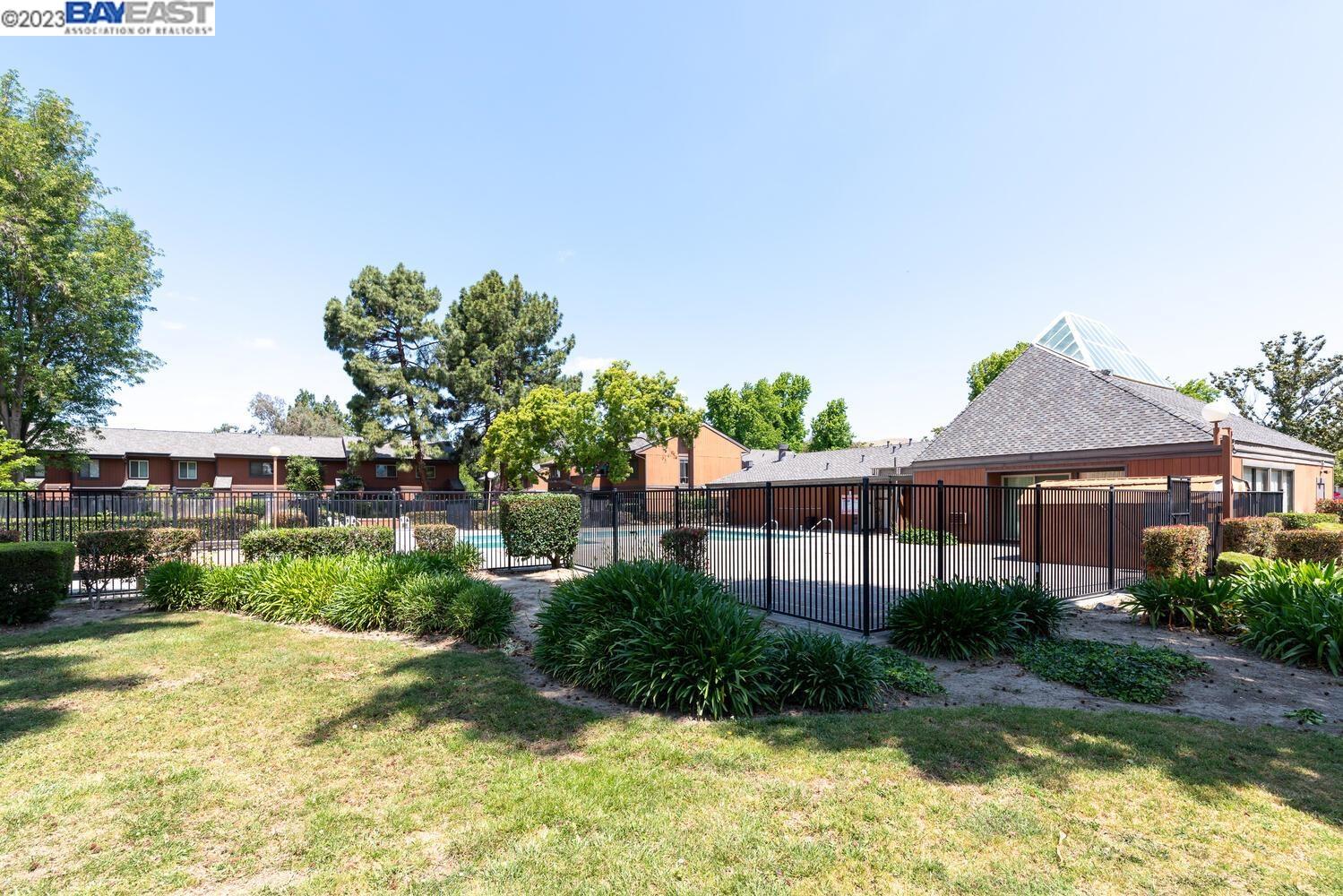 38623 Cherry Ln Unit: 211