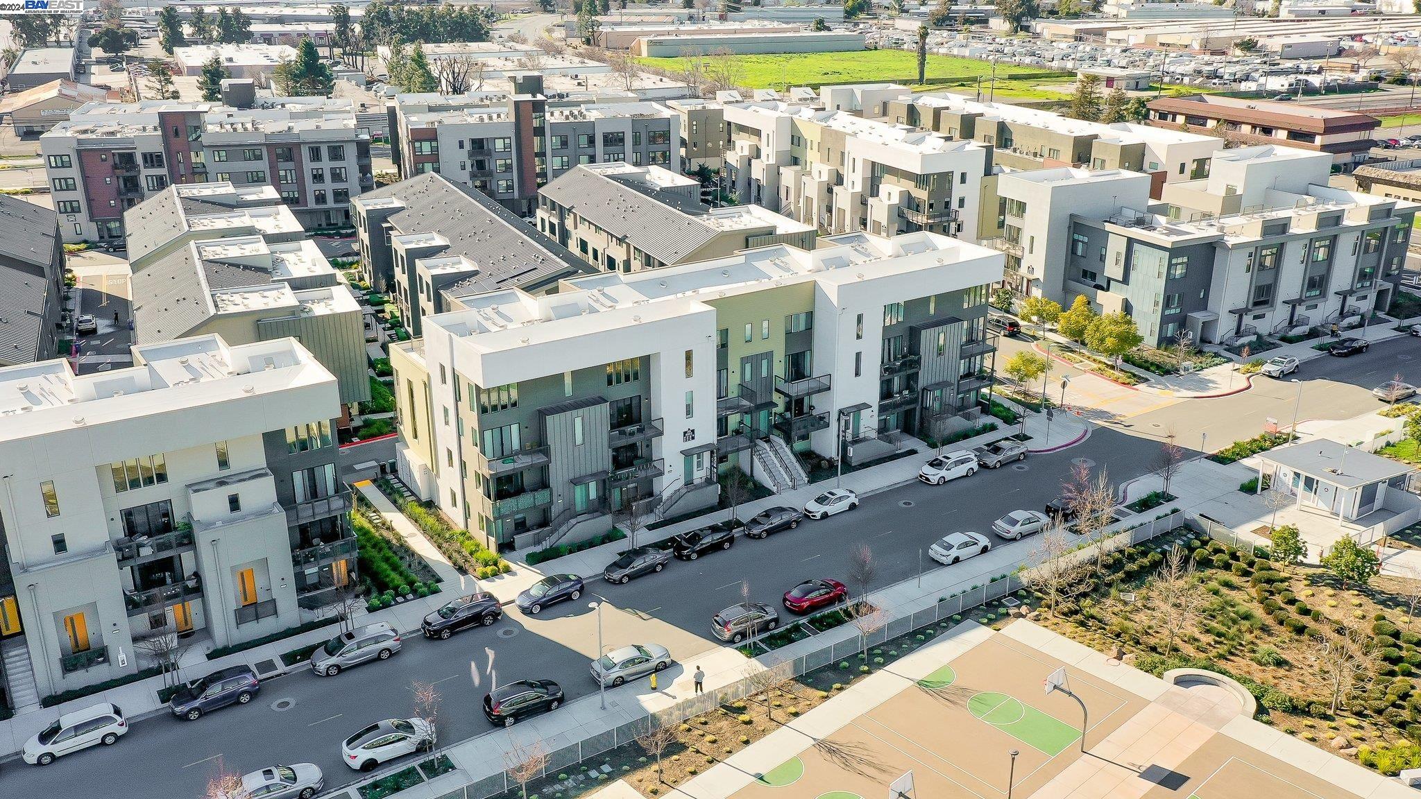 44939 Insight St # 1006