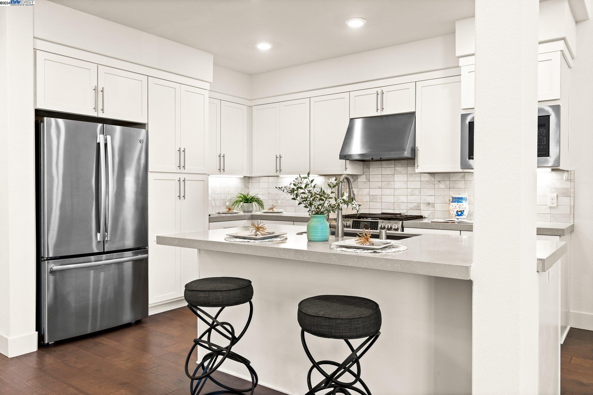 44939 Insight St # 1006