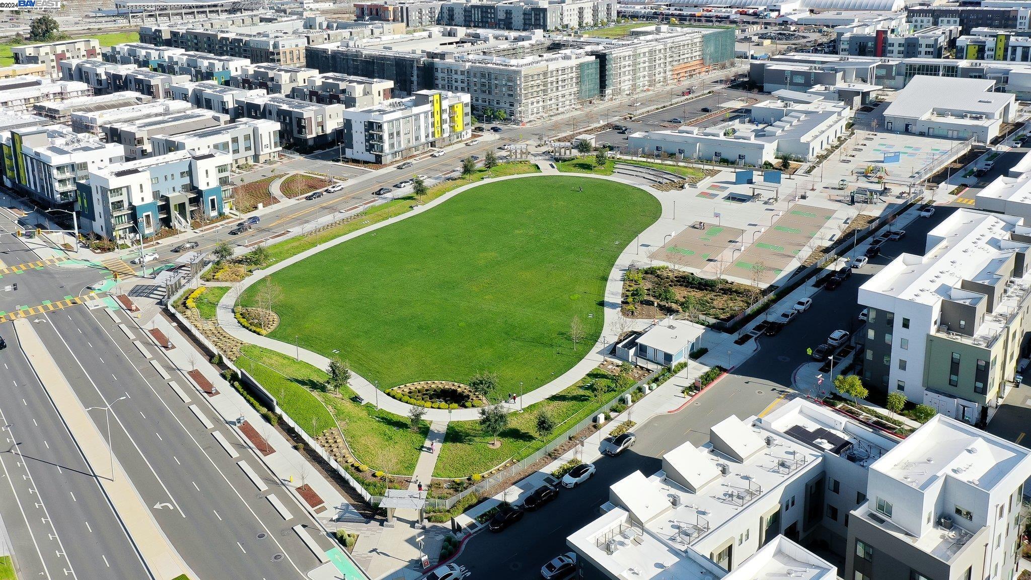 44939 Insight St # 1006