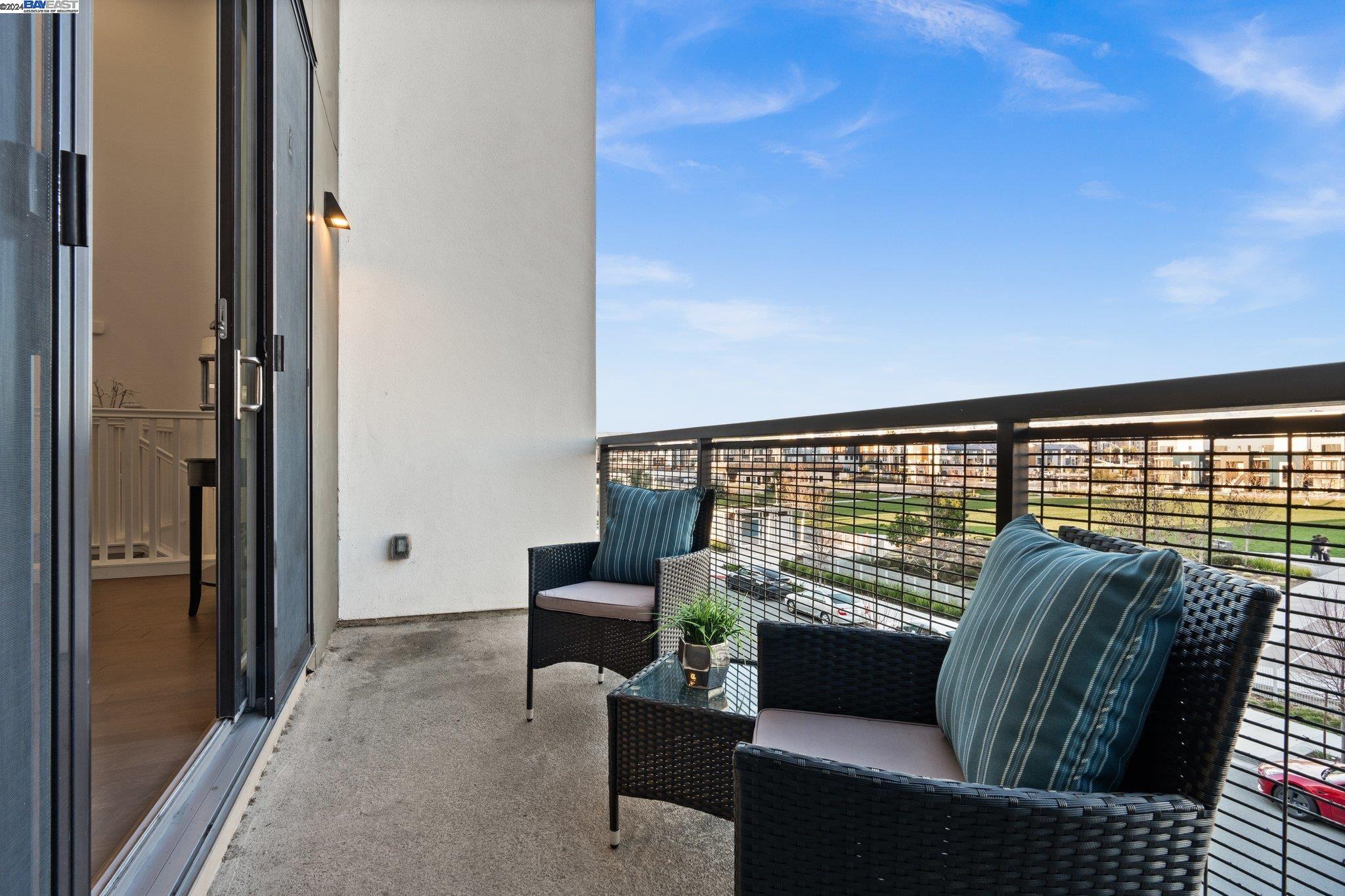 44939 Insight St # 1006