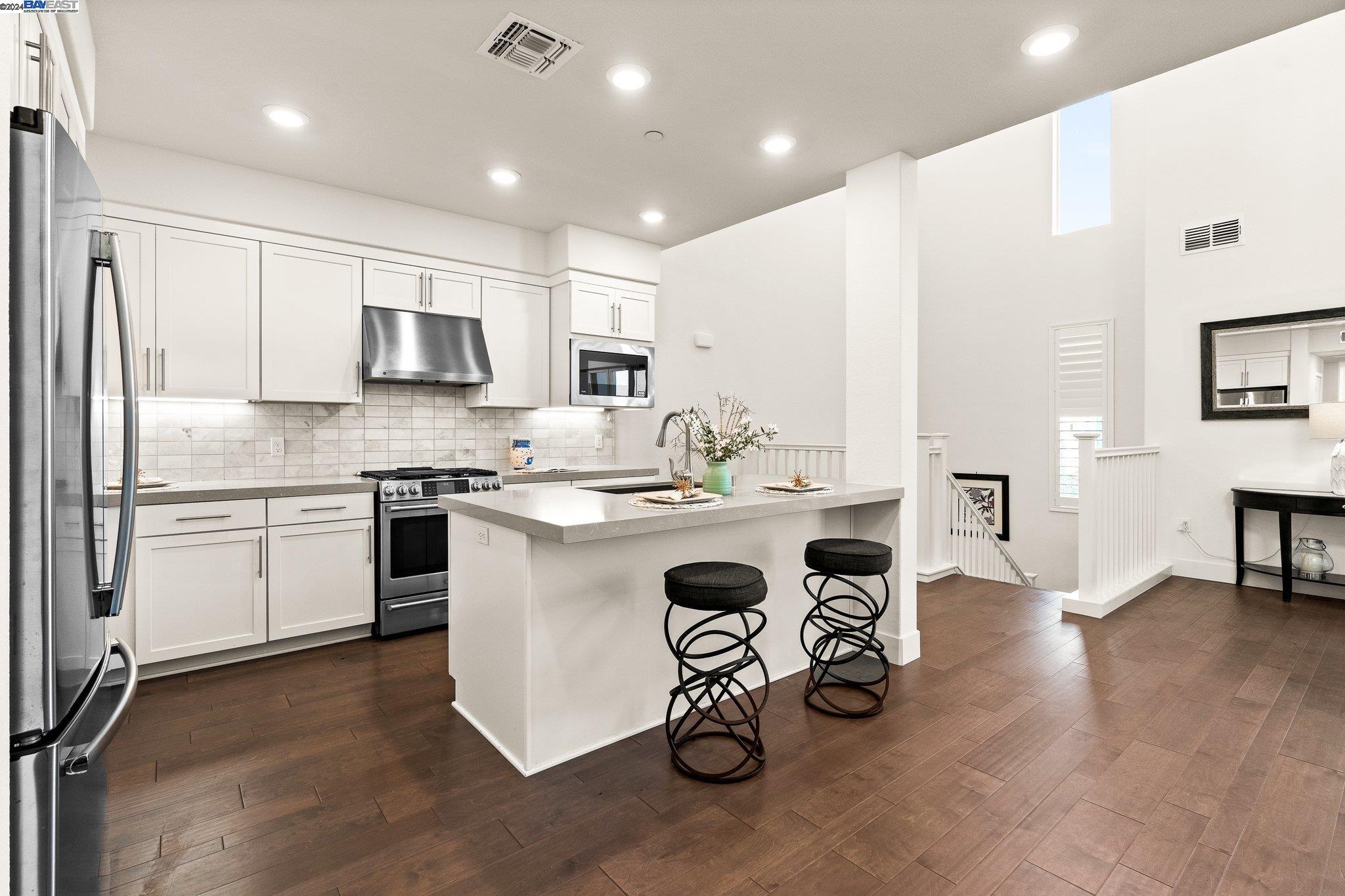 44939 Insight St # 1006