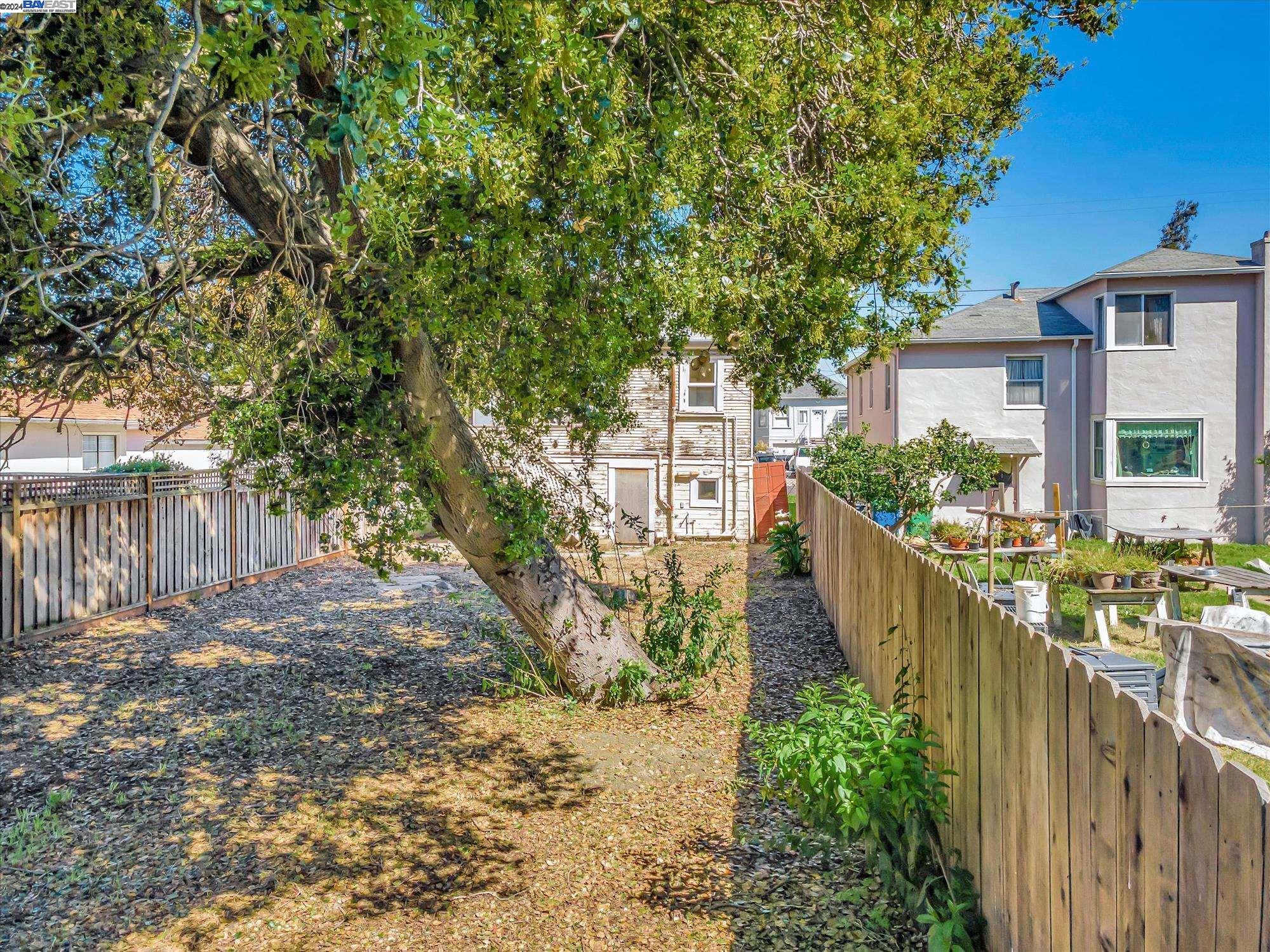 308 Lincoln Ave