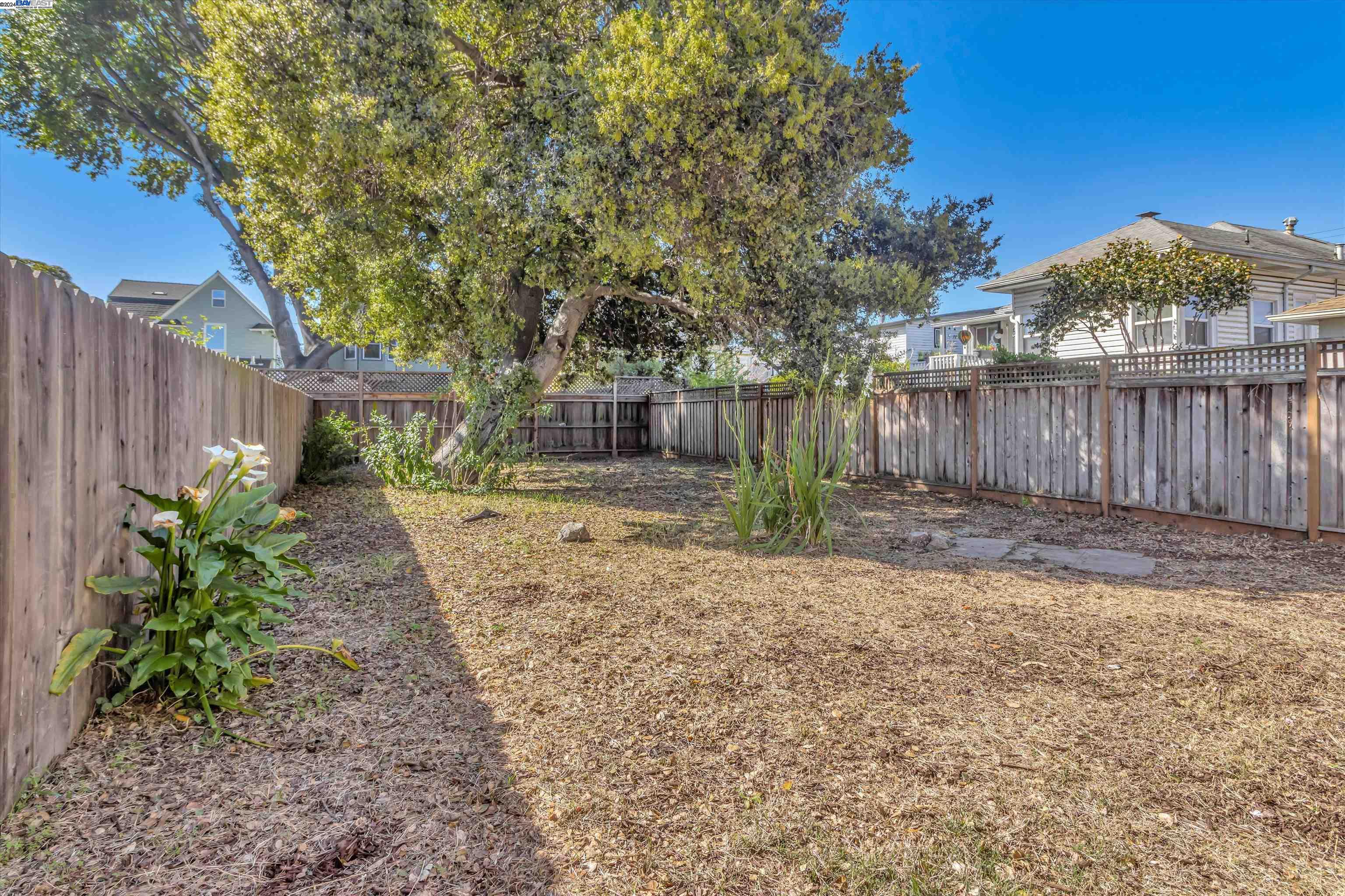308 Lincoln Ave