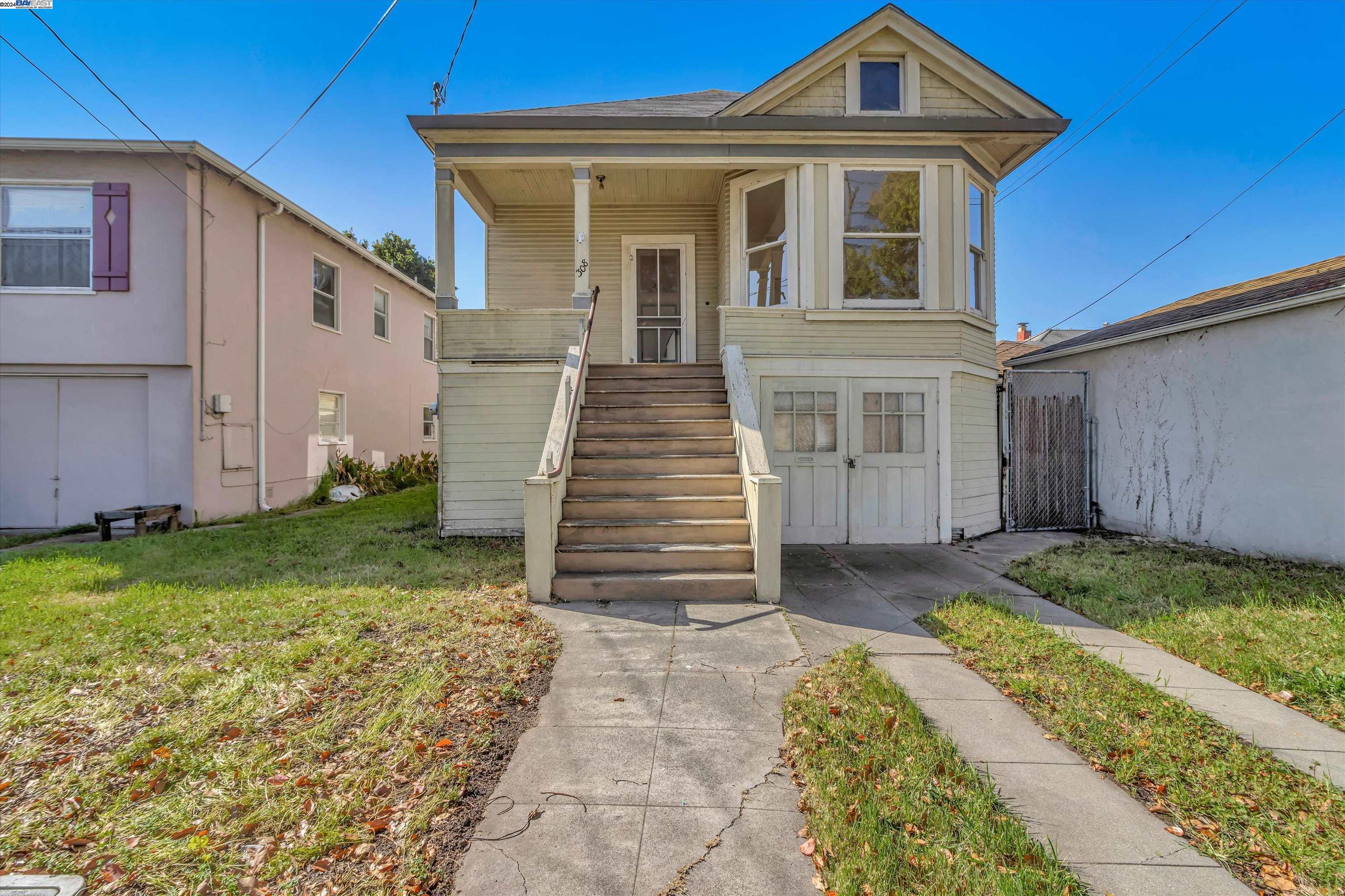 308 Lincoln Ave