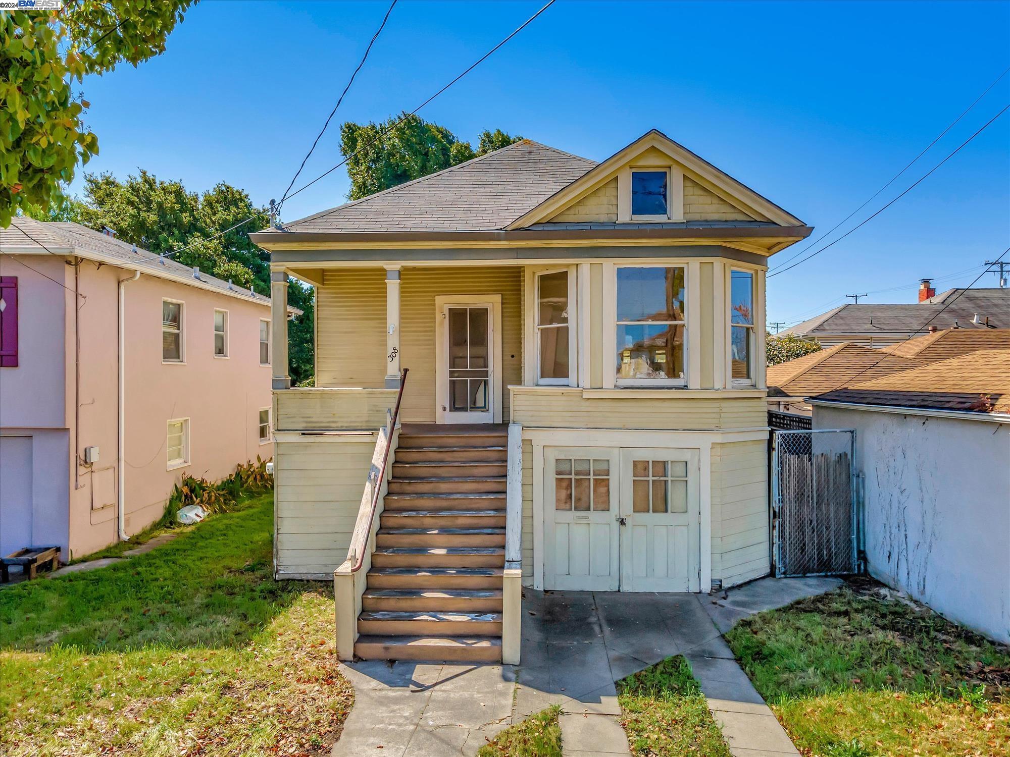 308 Lincoln Ave