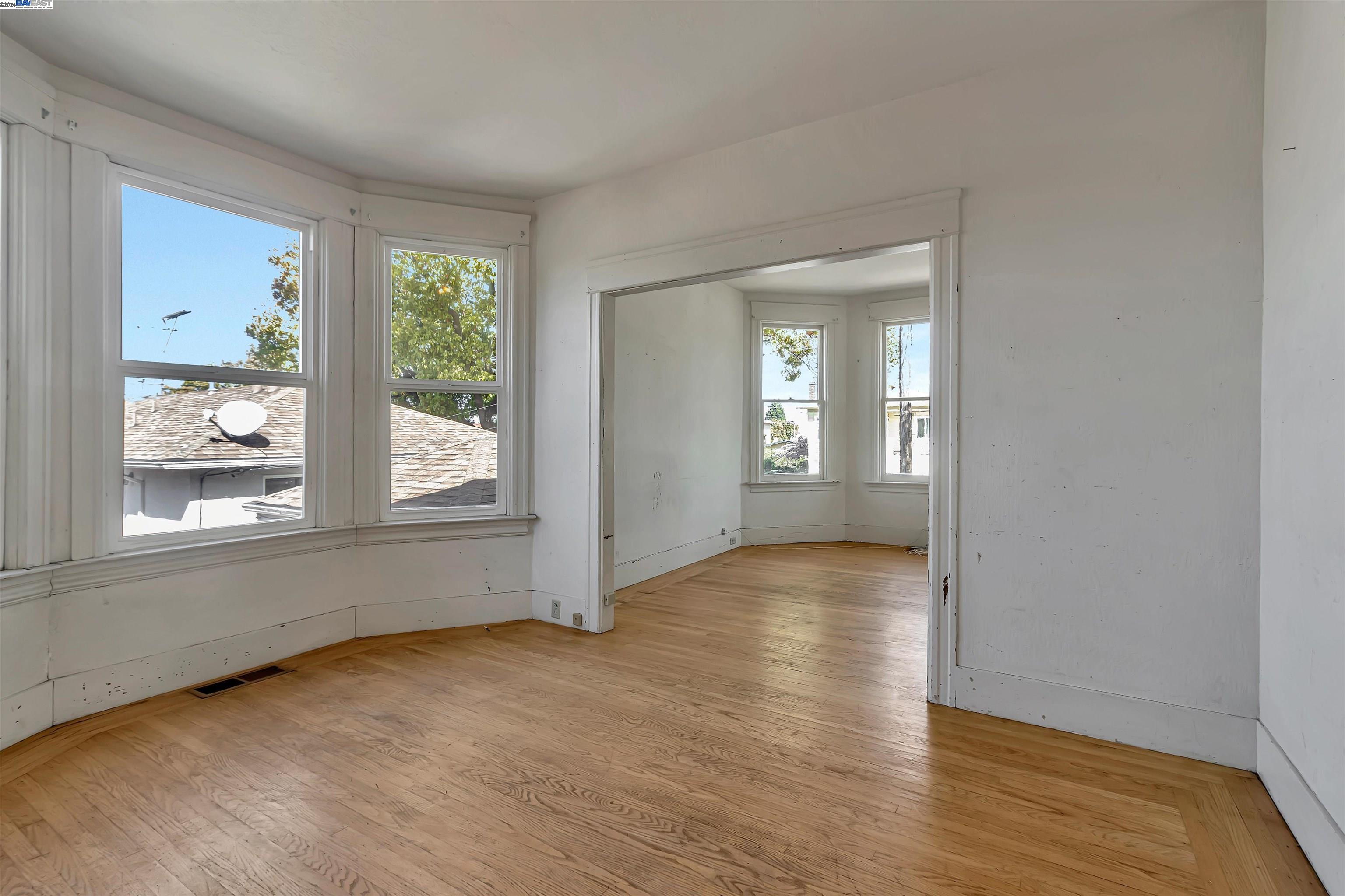 308 Lincoln Ave