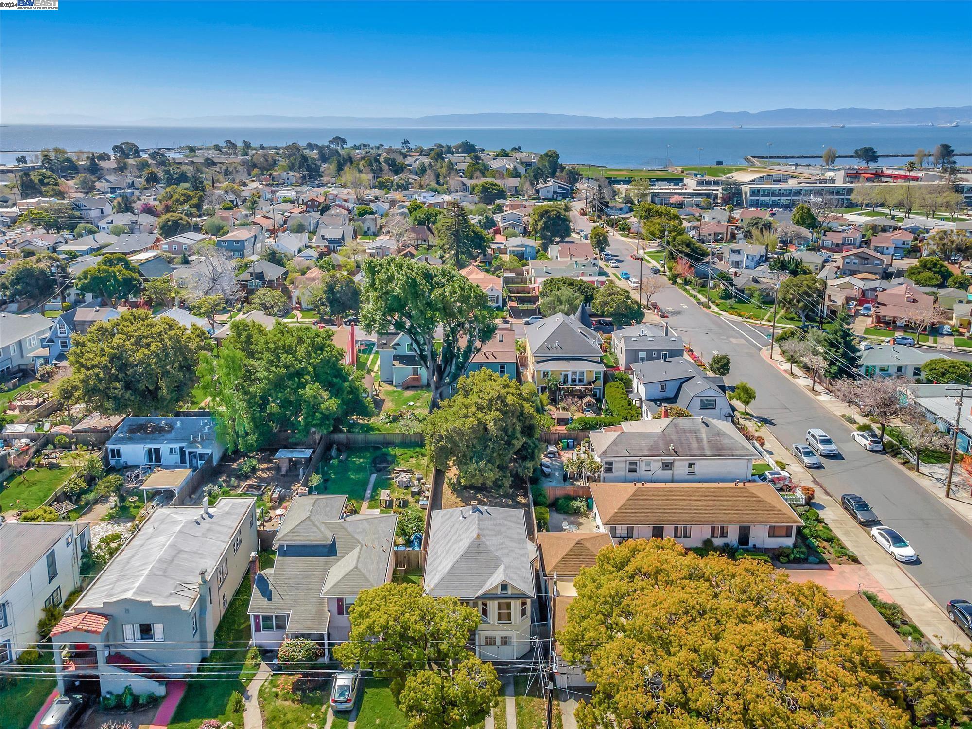 308 Lincoln Ave