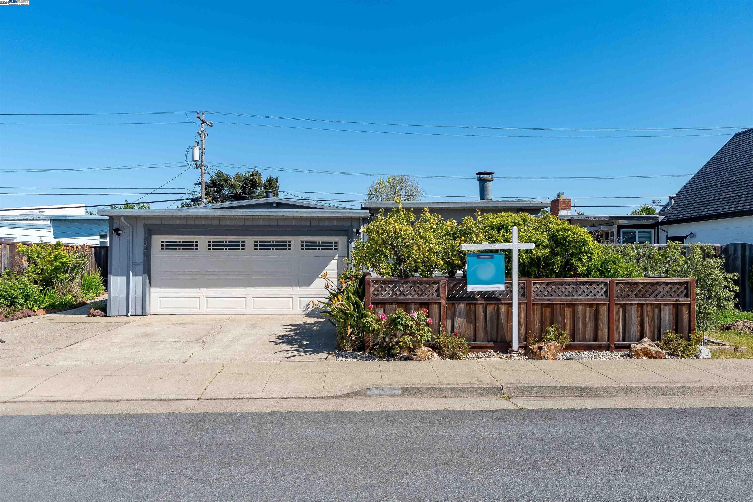 2043 Polk Ave