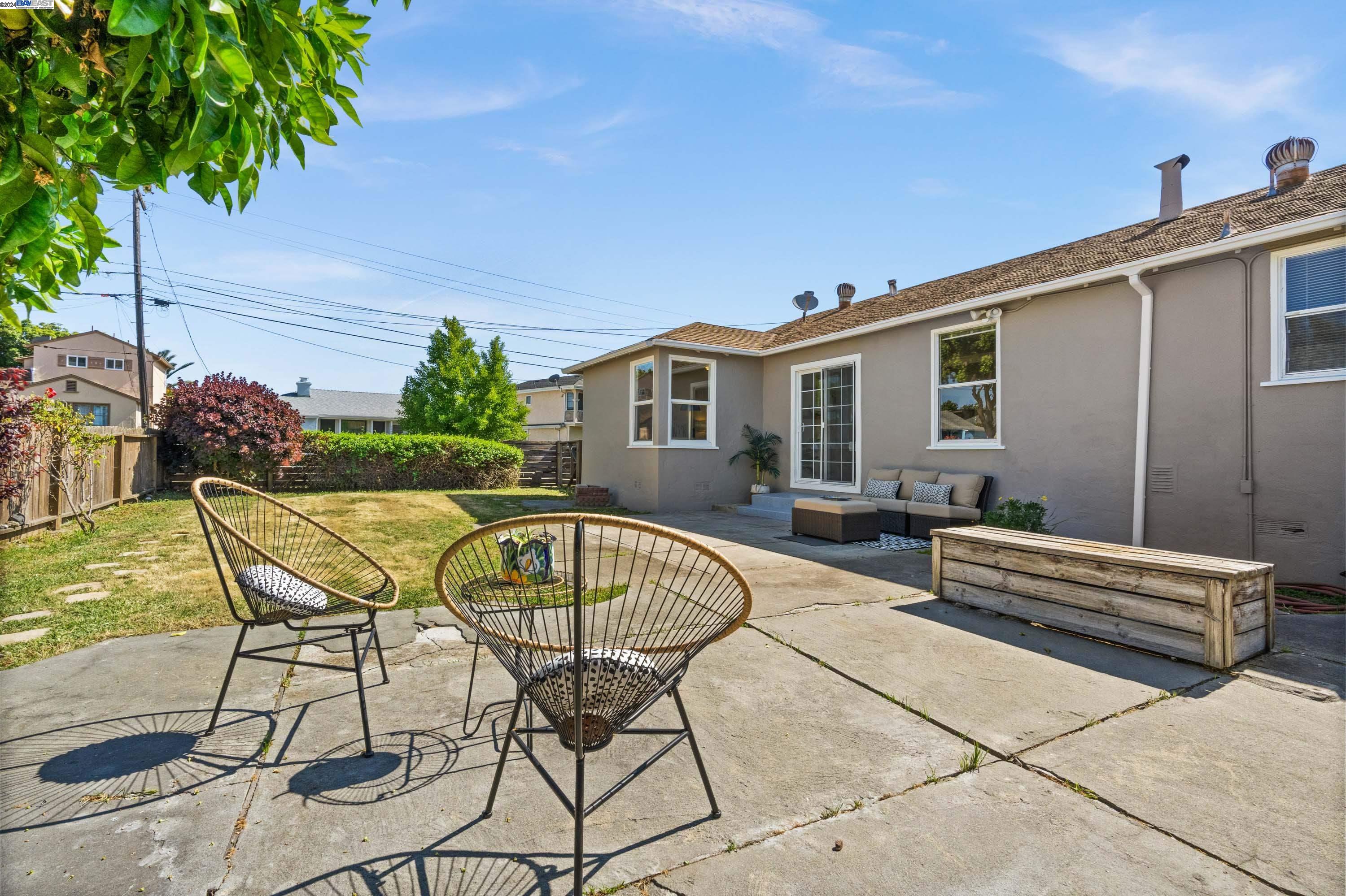 214 Reva Ave