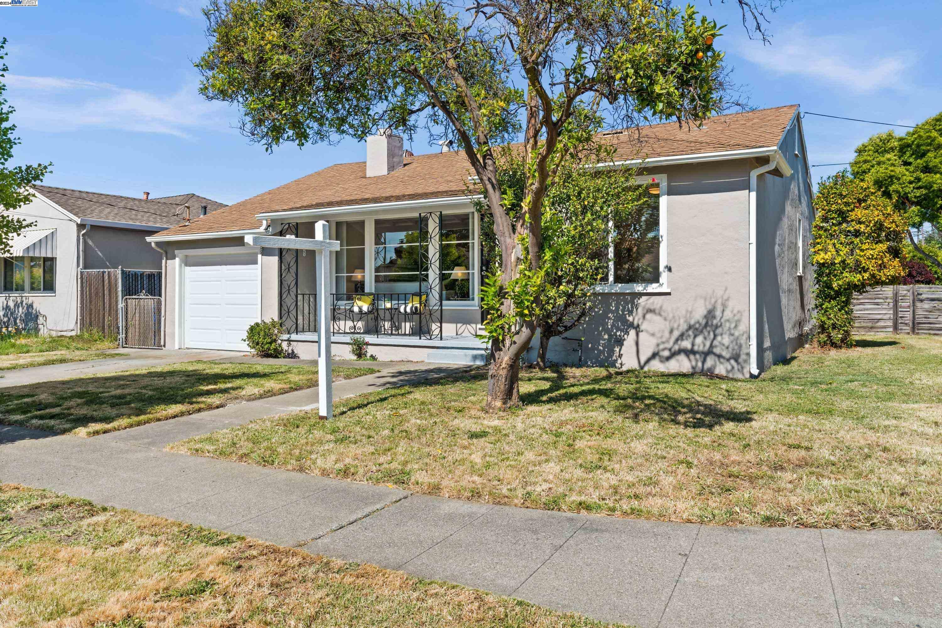 214 Reva Ave