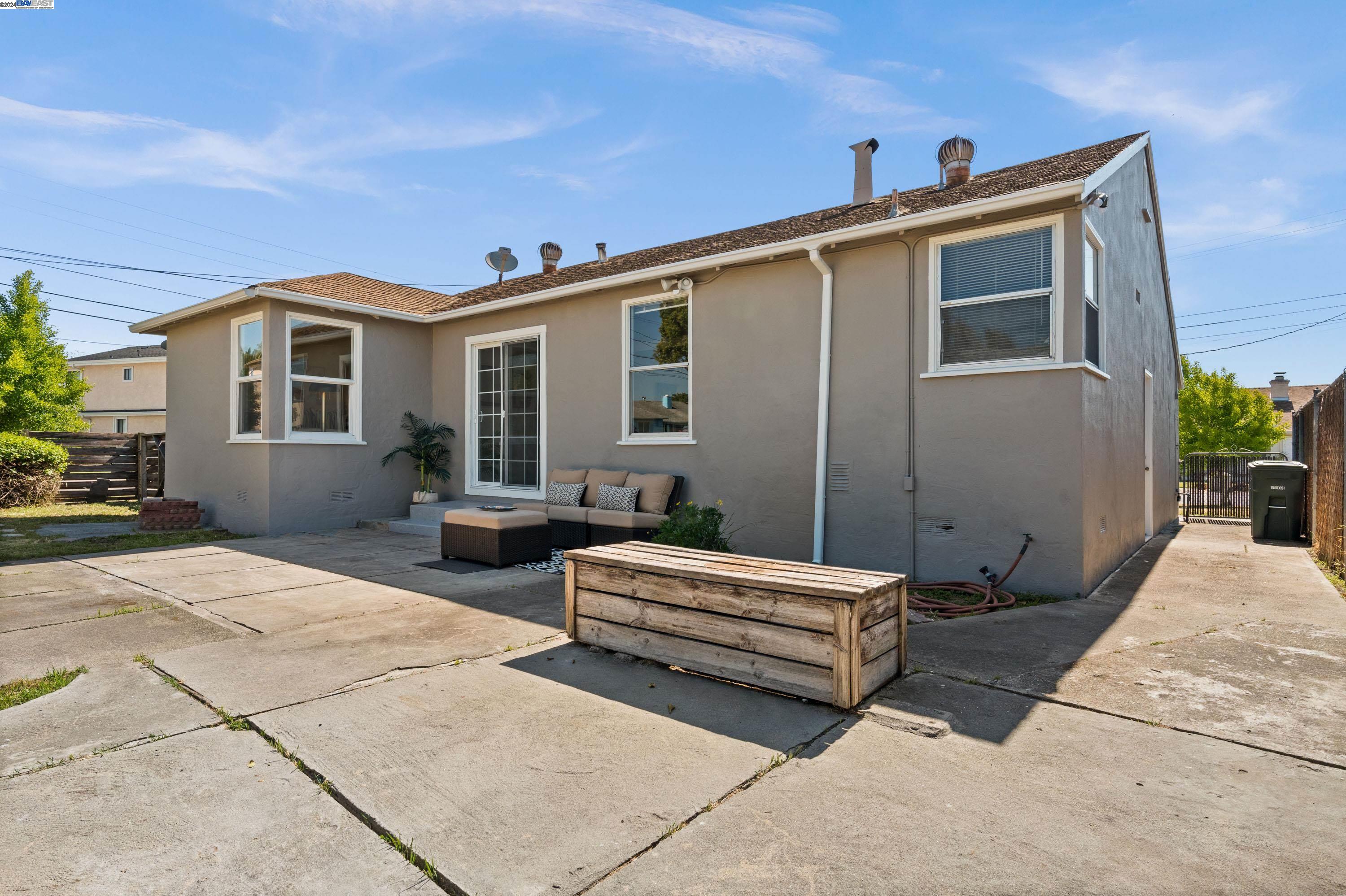 214 Reva Ave