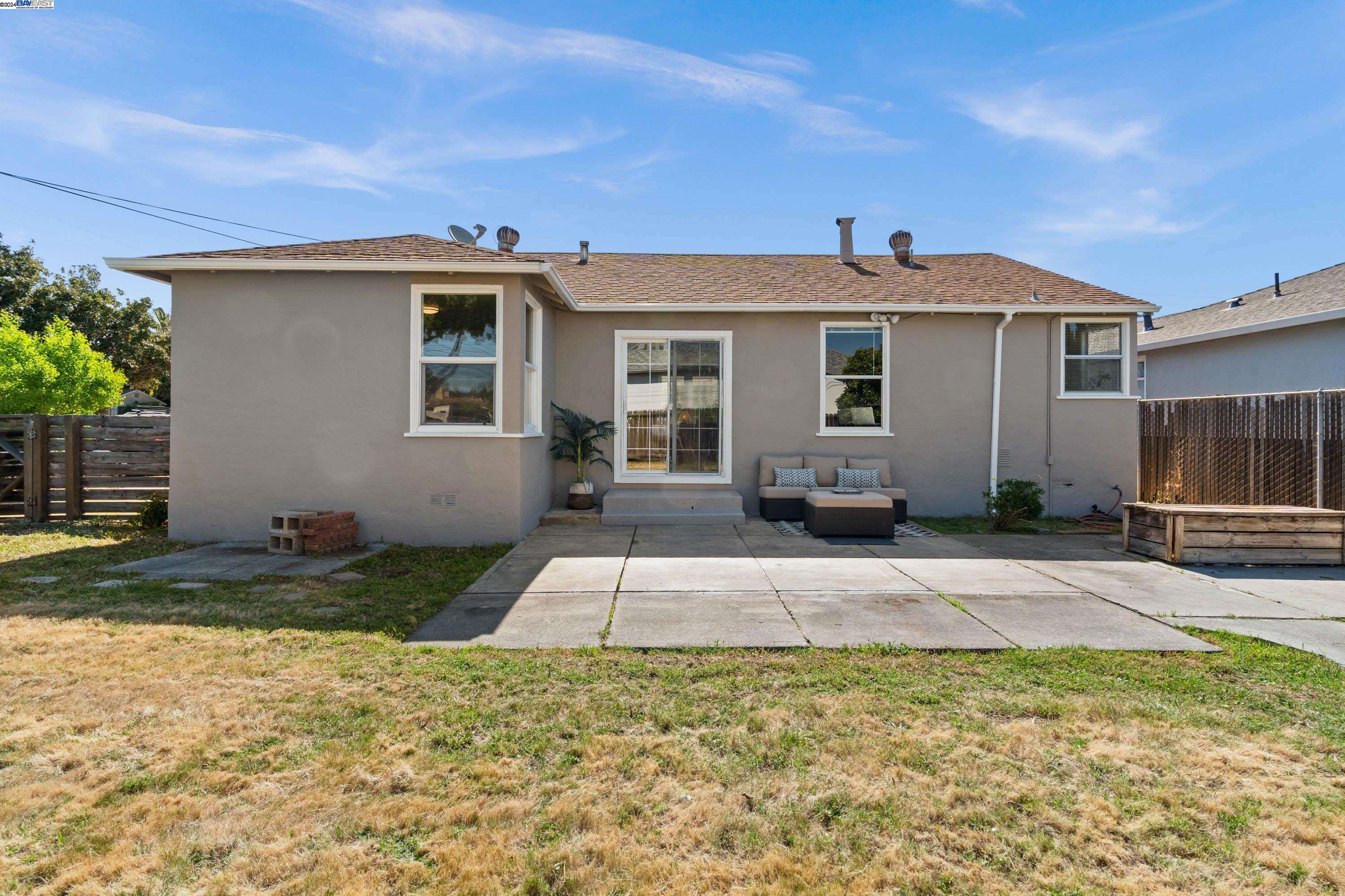 214 Reva Ave