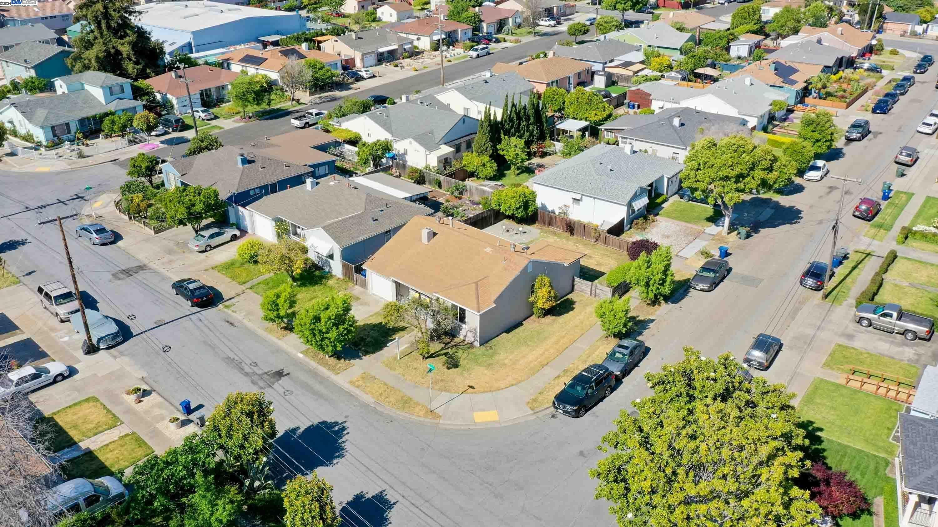 214 Reva Ave