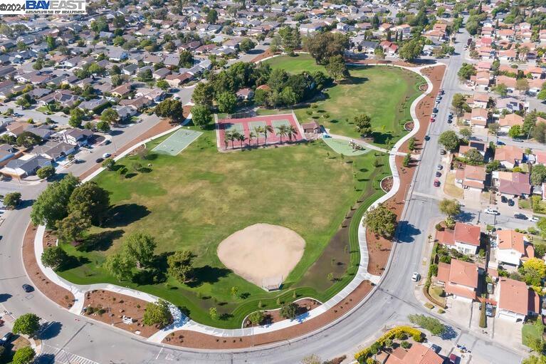 32545 Lake Barlee Ln