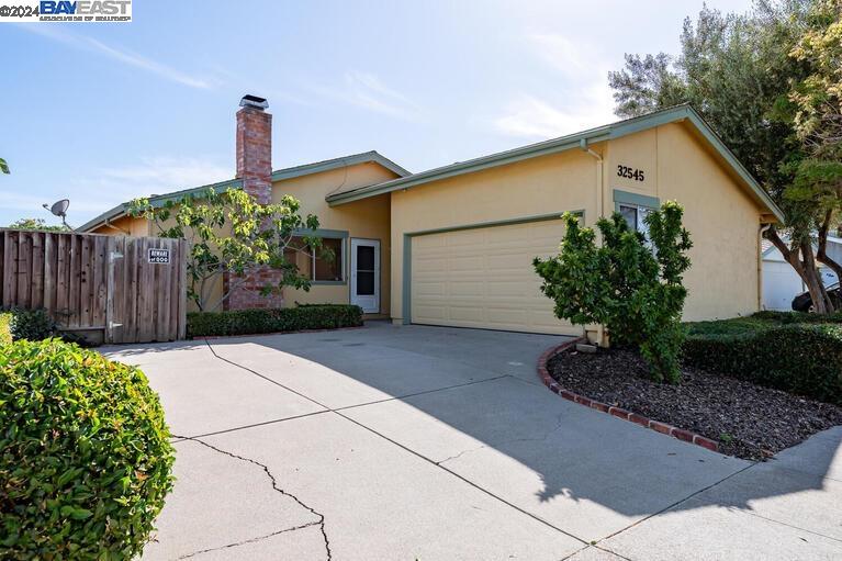 32545 Lake Barlee Ln