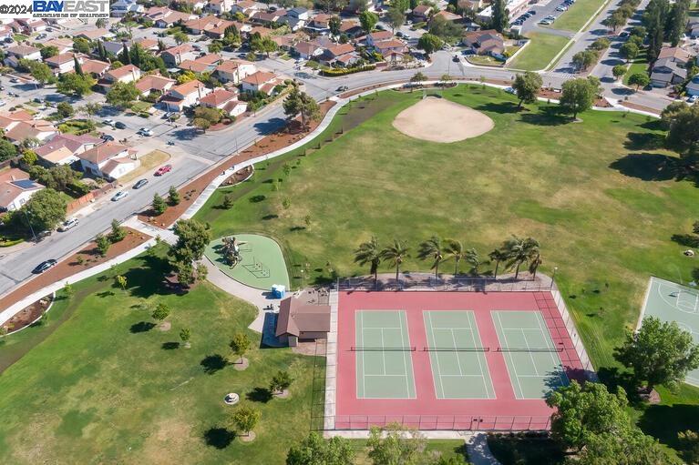 32545 Lake Barlee Ln