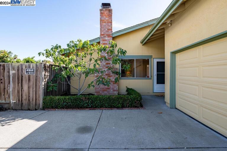 32545 Lake Barlee Ln