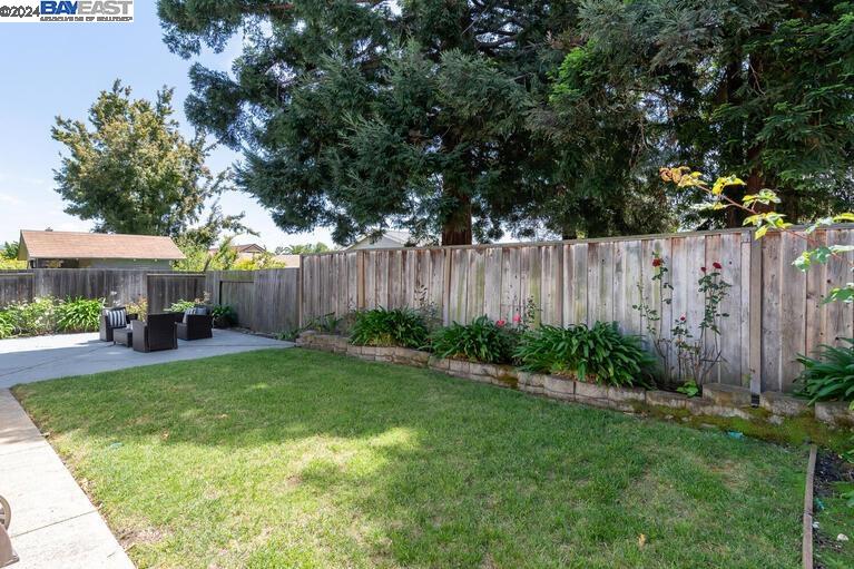 3178 San Rafael Way