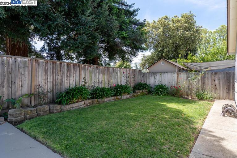 3178 San Rafael Way