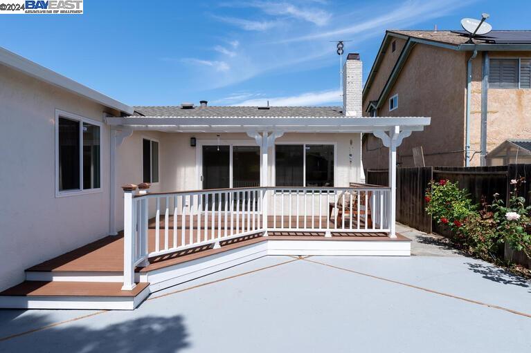 3178 San Rafael Way