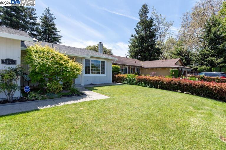 3178 San Rafael Way