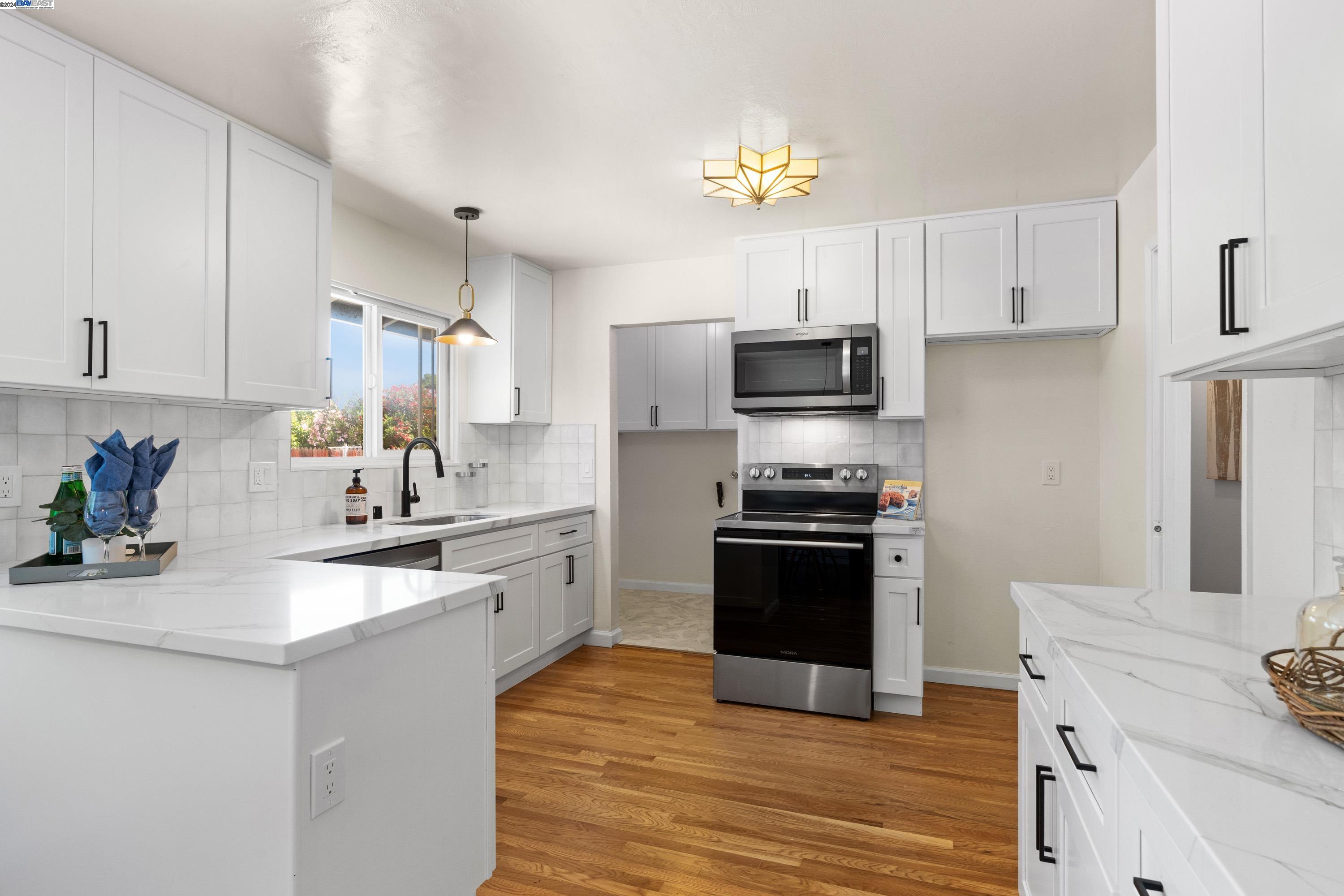 35842 Ruschin Dr