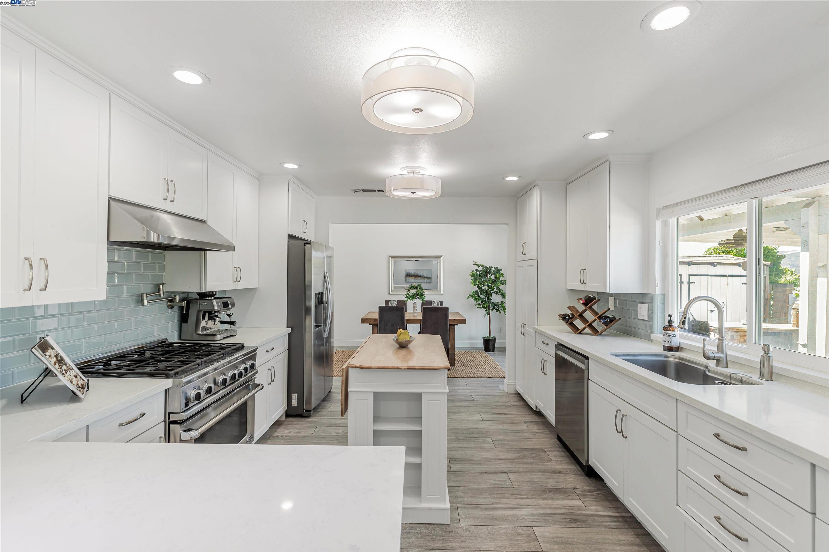 7472 Quartz Circle
