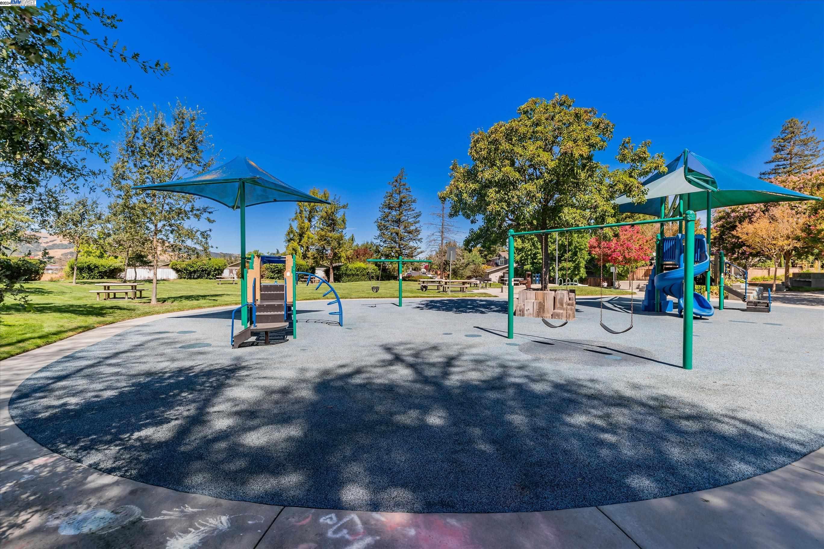 7472 Quartz Circle