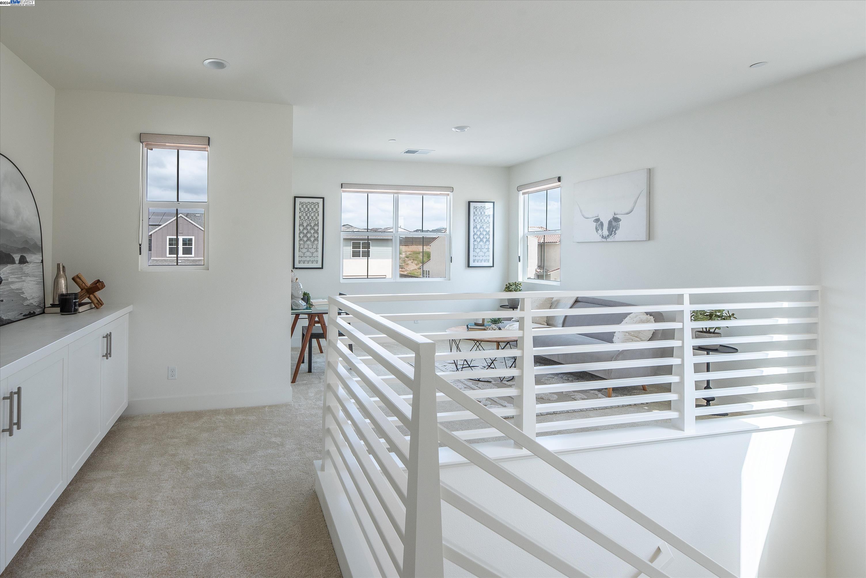 2388 Paseo Archer