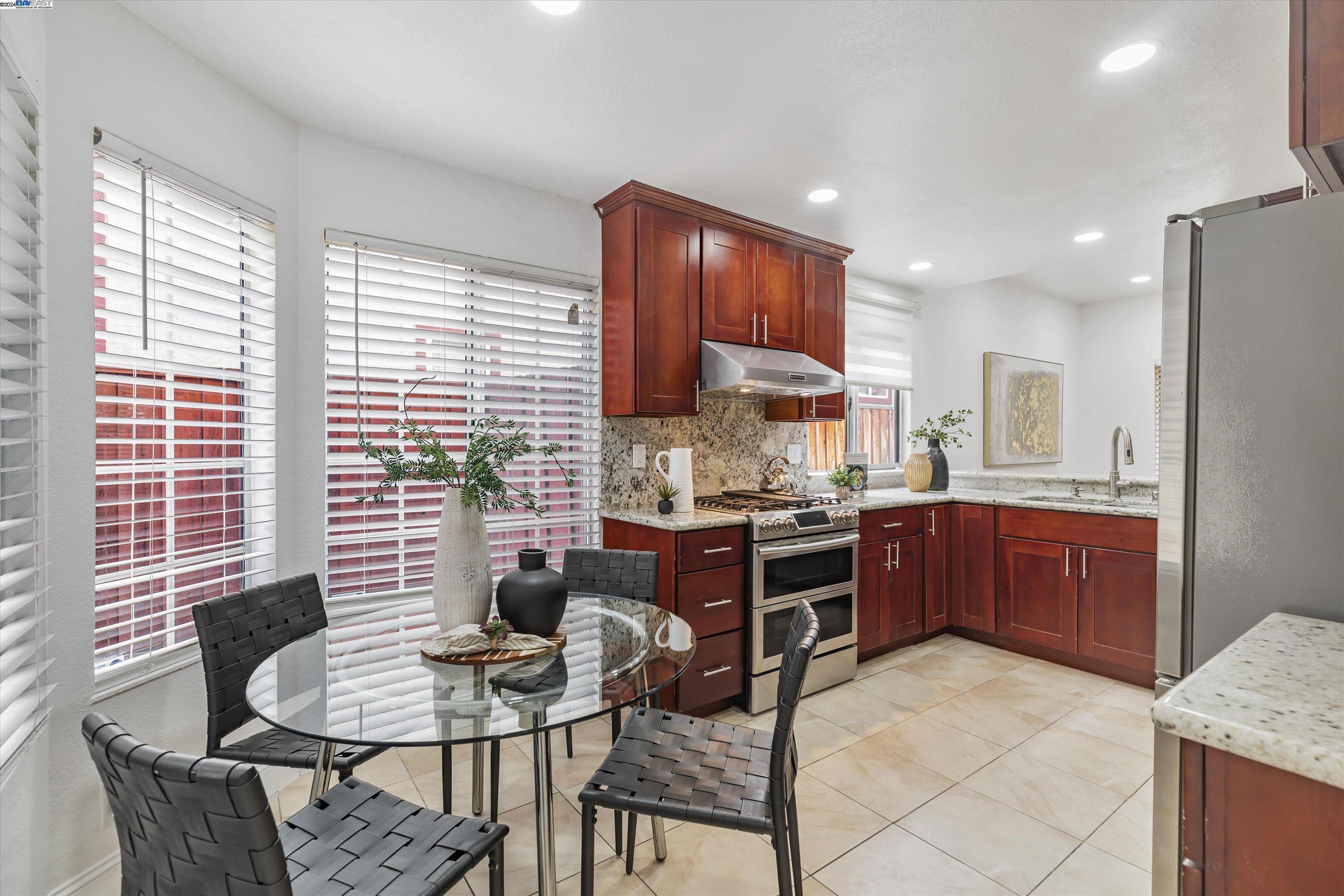 1569 Timber Creek Dr