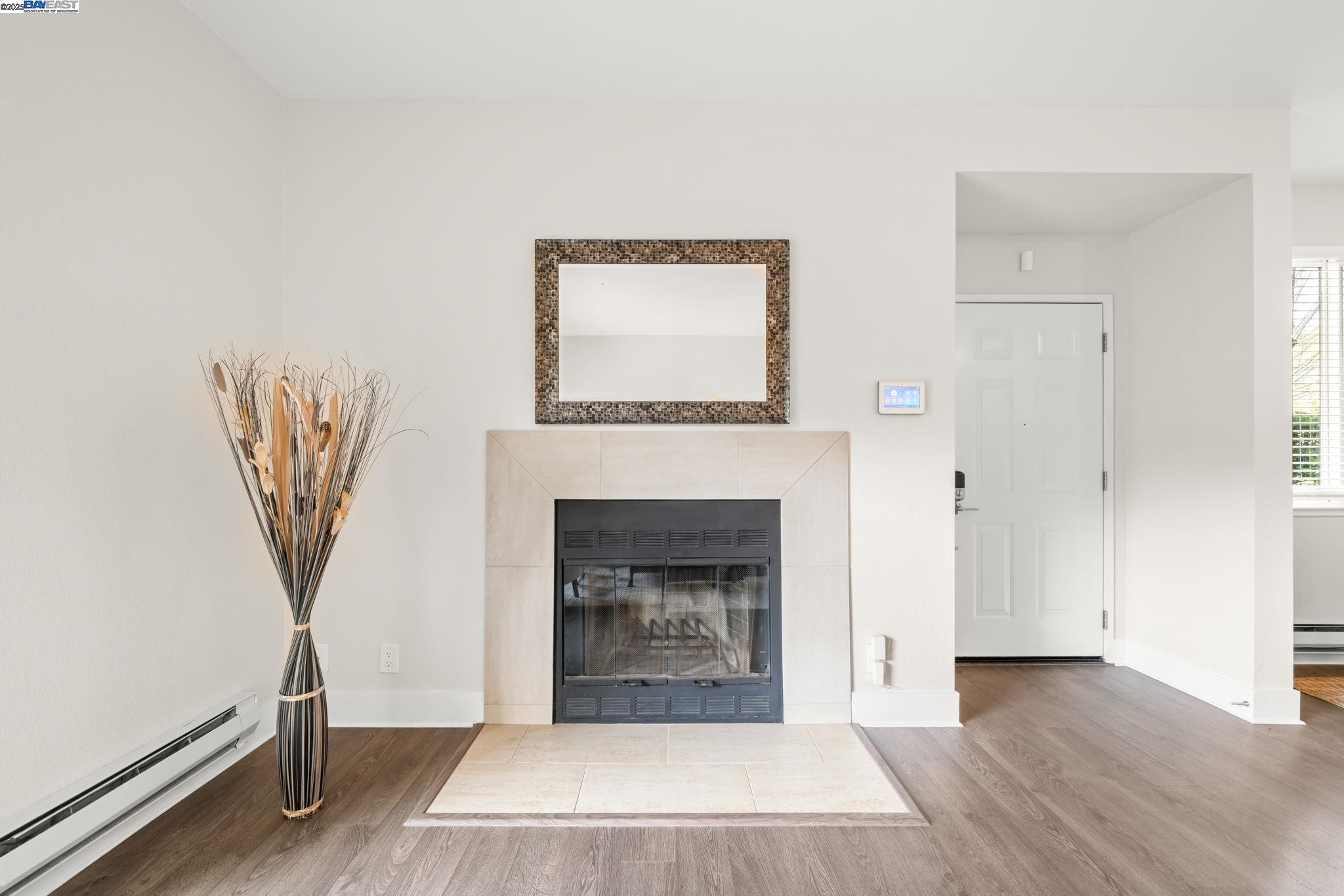 67 Lakeshore Ct