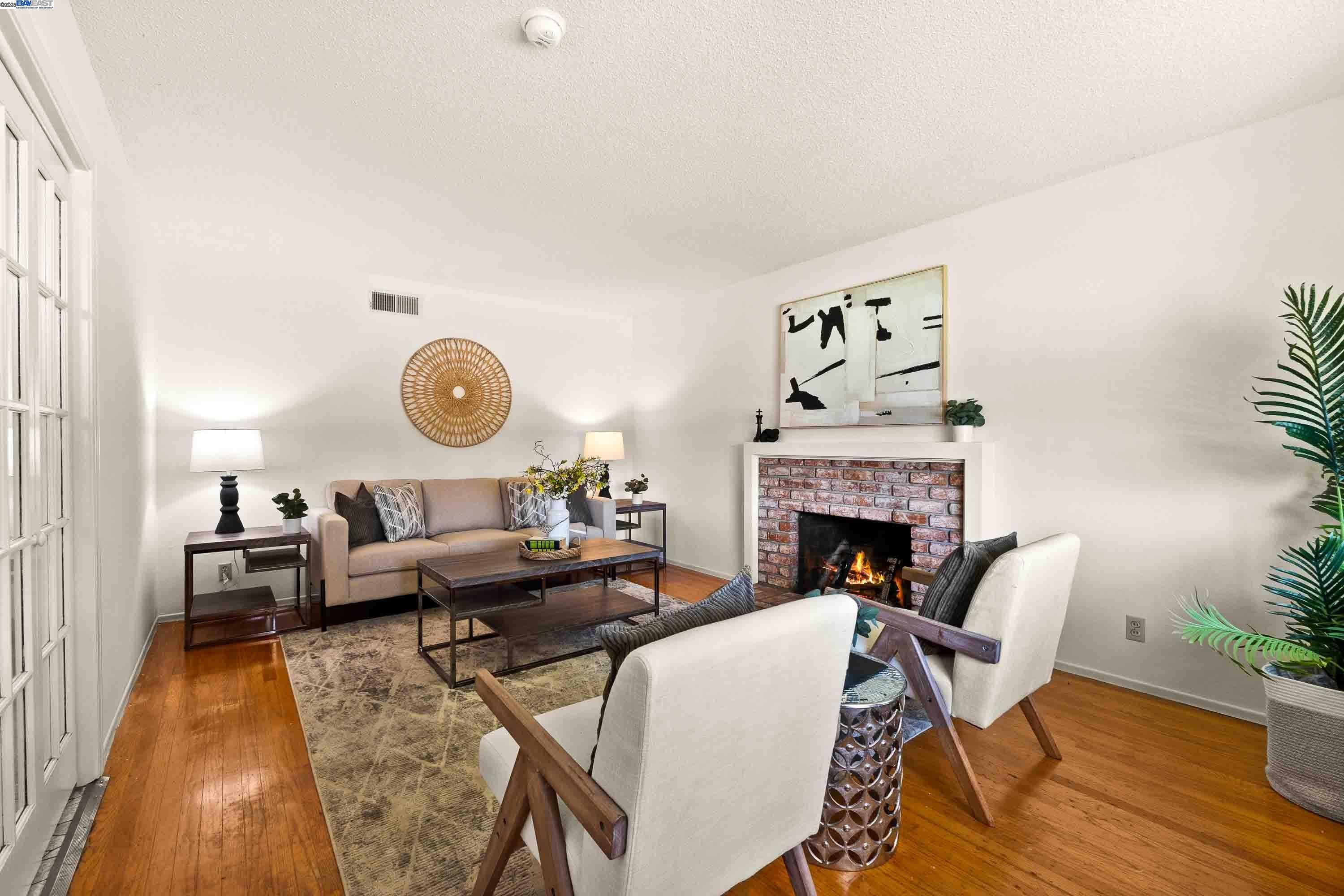 39672 Royal Palm Dr