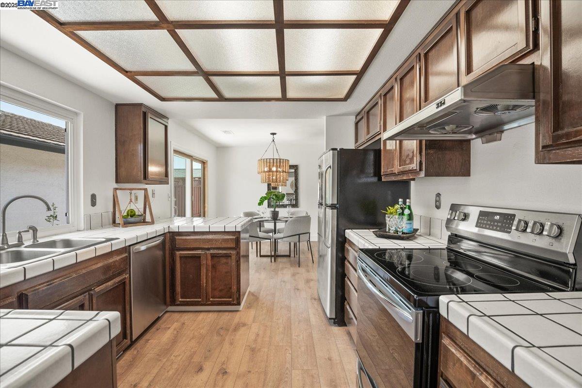 5769 Bellflower Dr