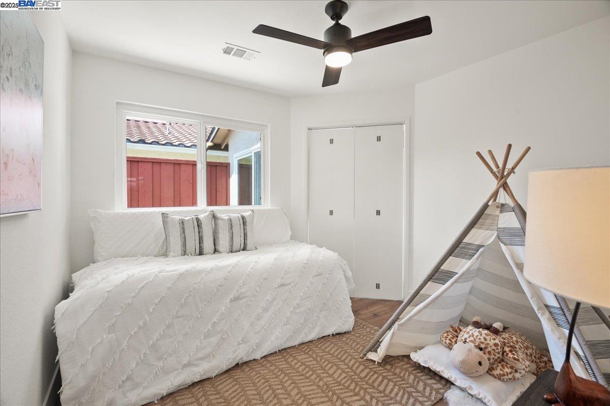 5769 Bellflower Dr