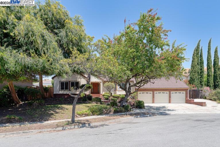 41366 Charlita Ct