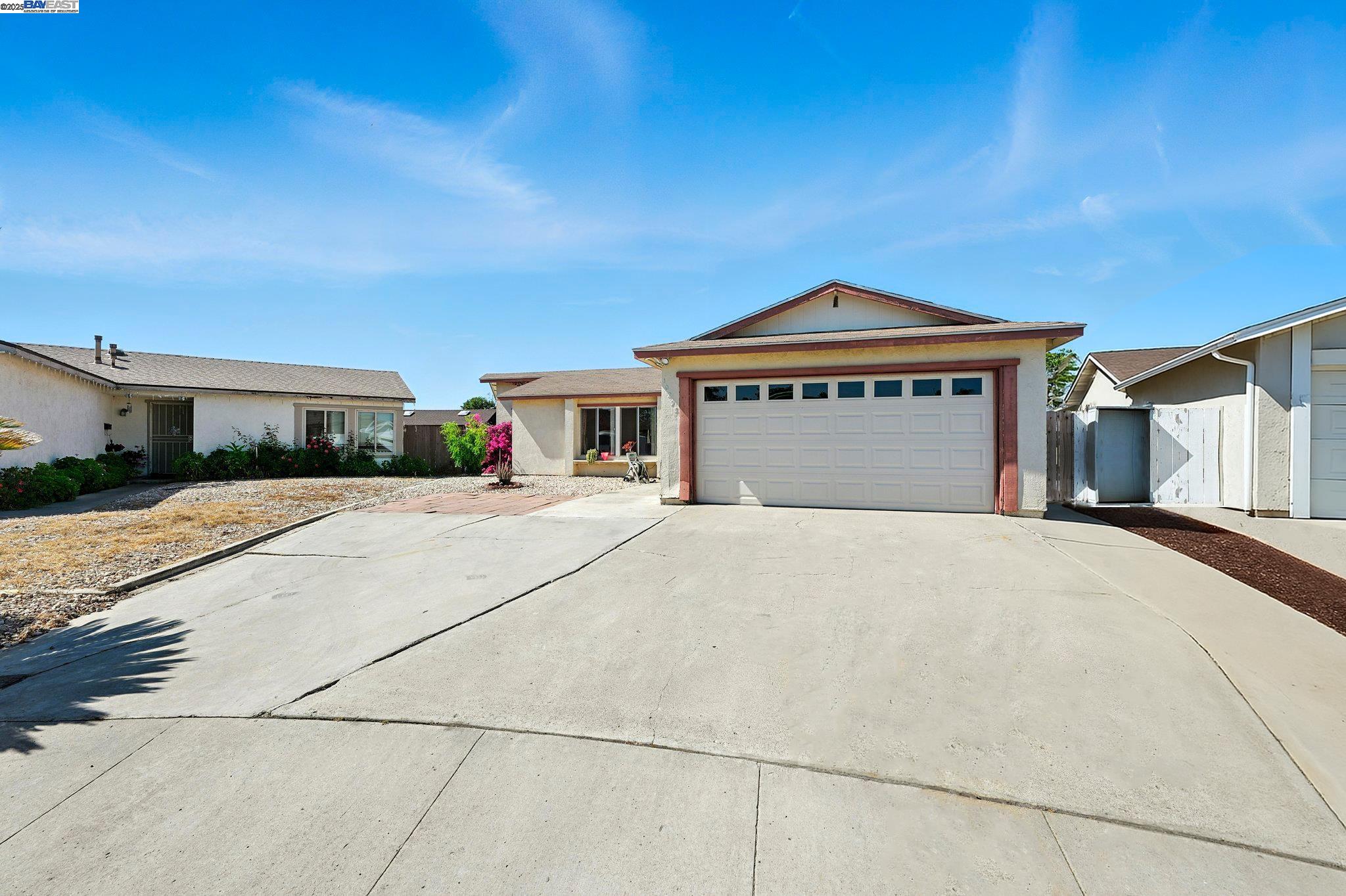10293 Covina Pl
