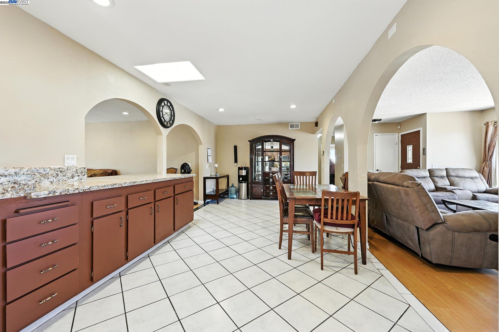 10293 Covina Pl