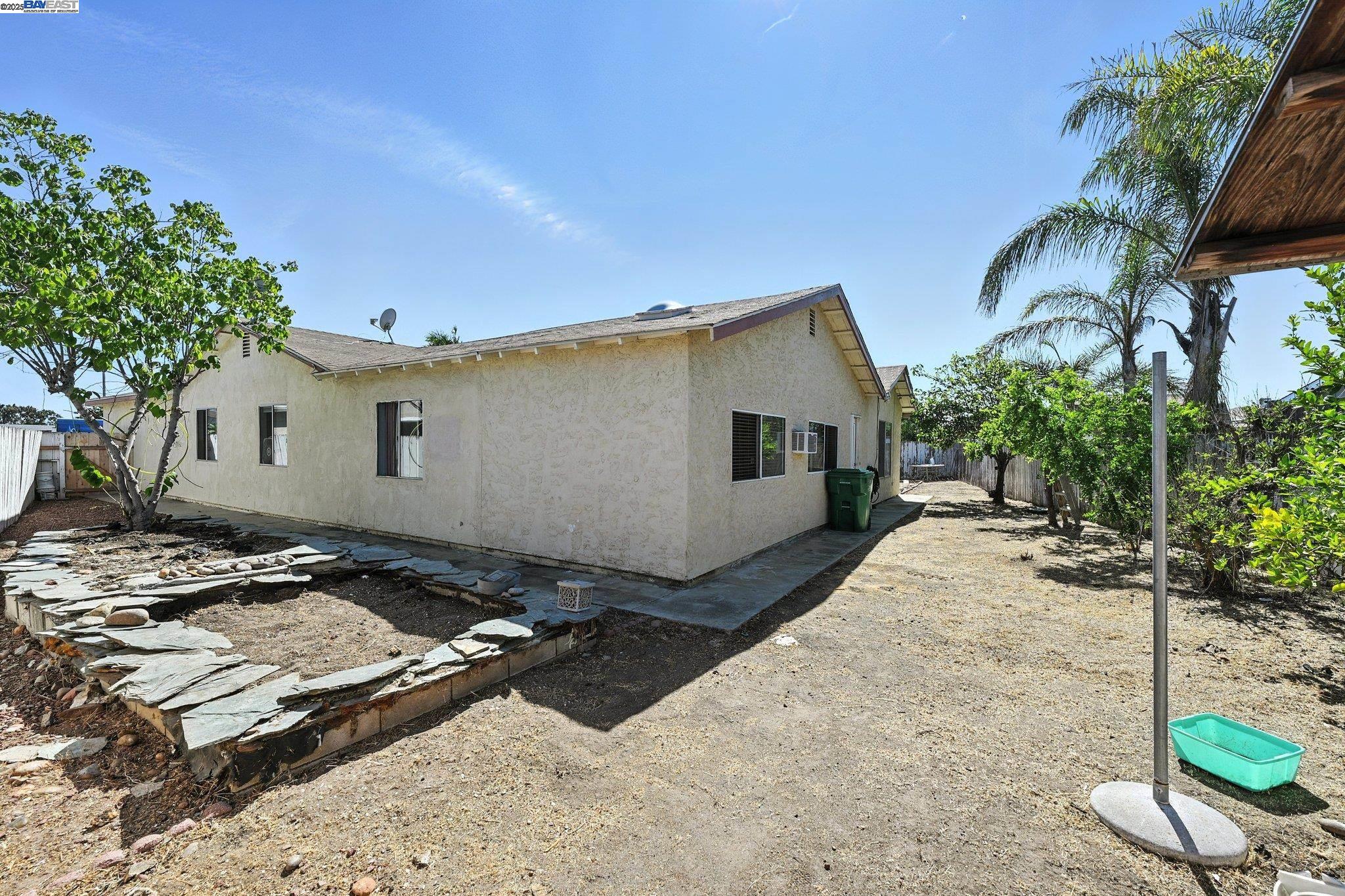 10293 Covina Pl