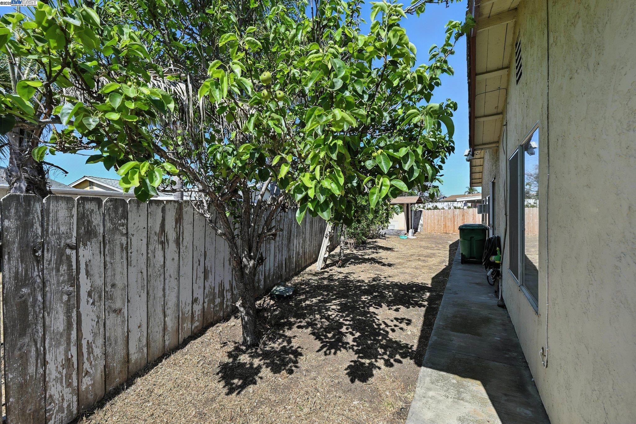 10293 Covina Pl