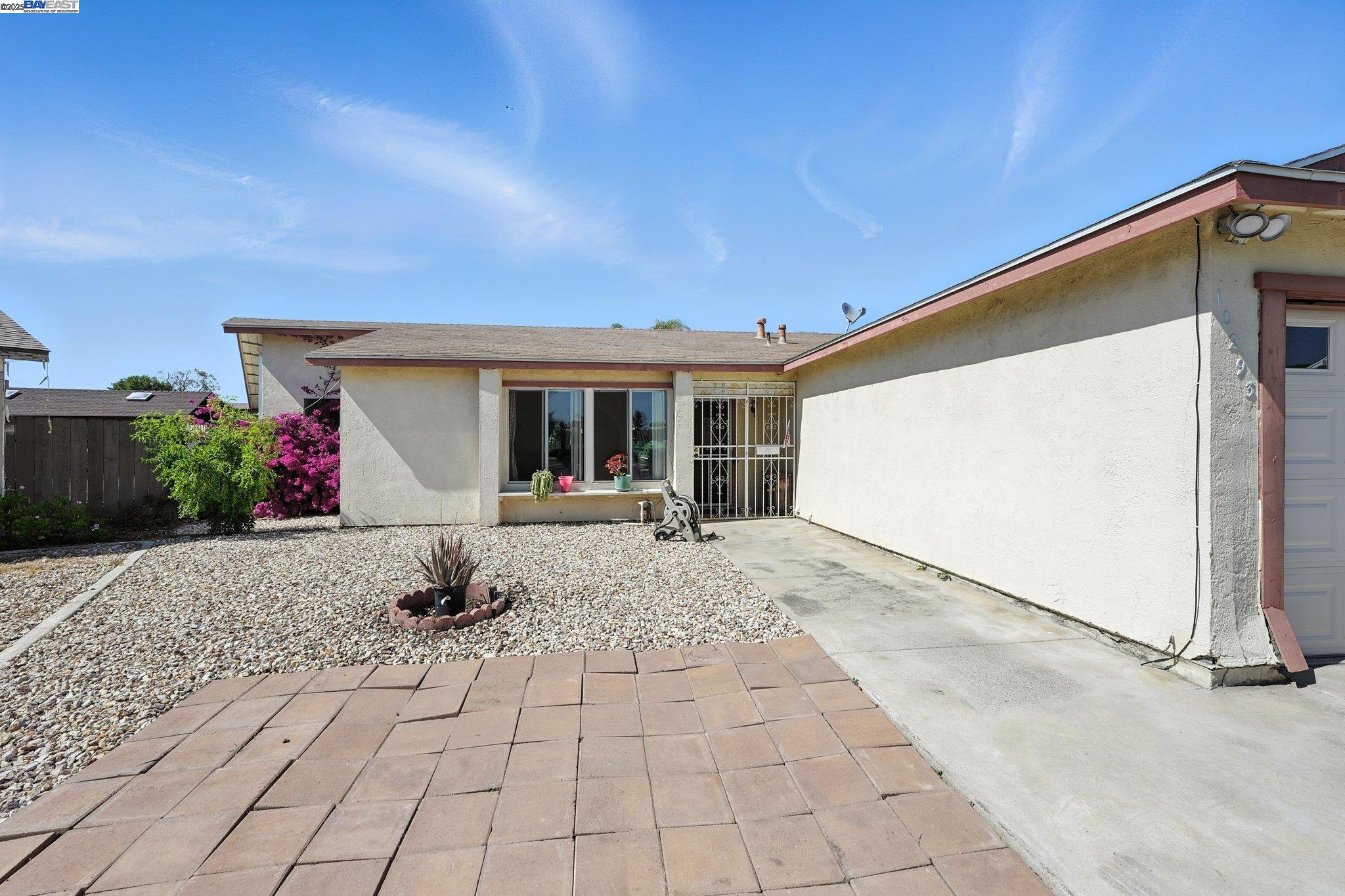 10293 Covina Pl