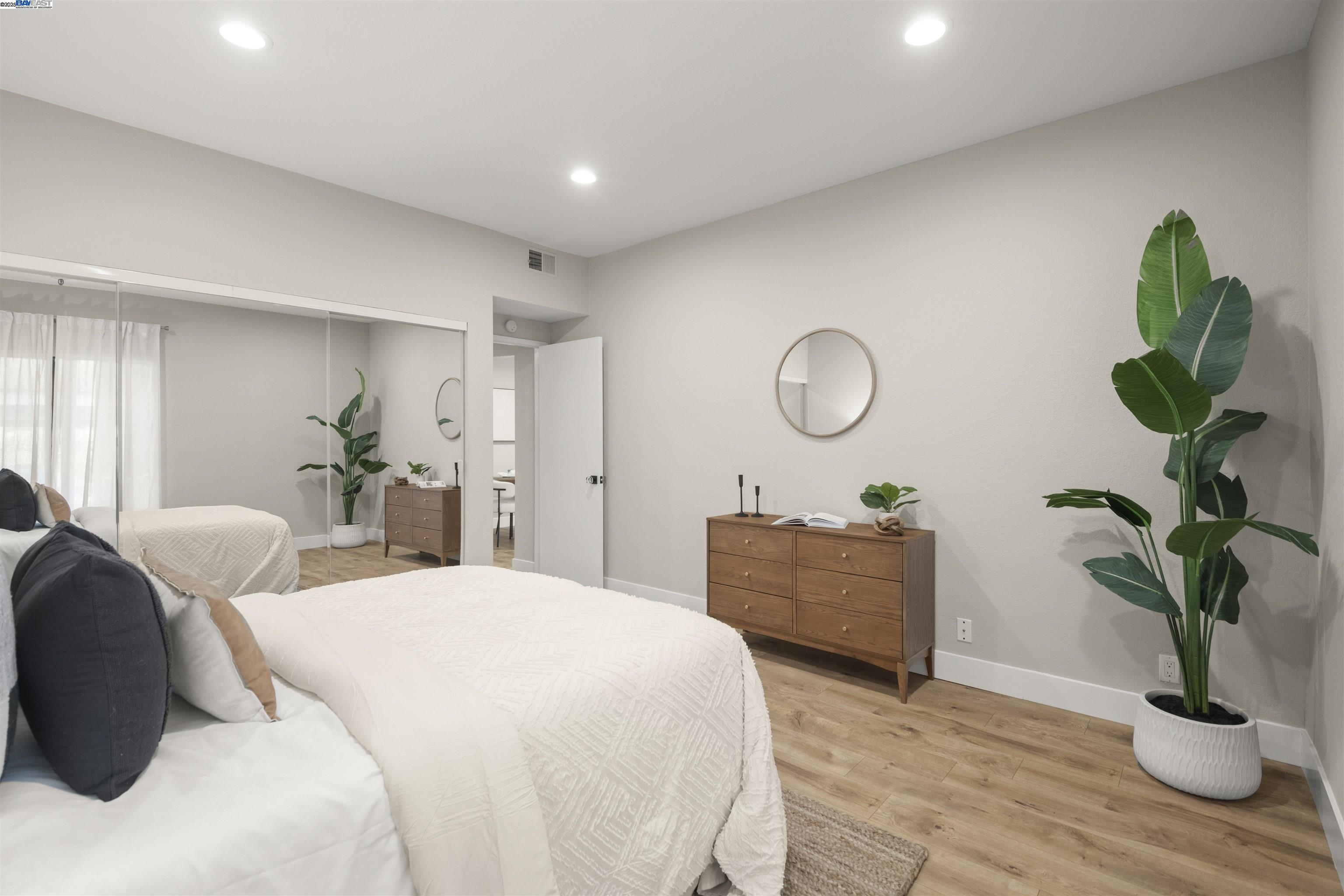 36992 Meadowbrook Cmn # 102